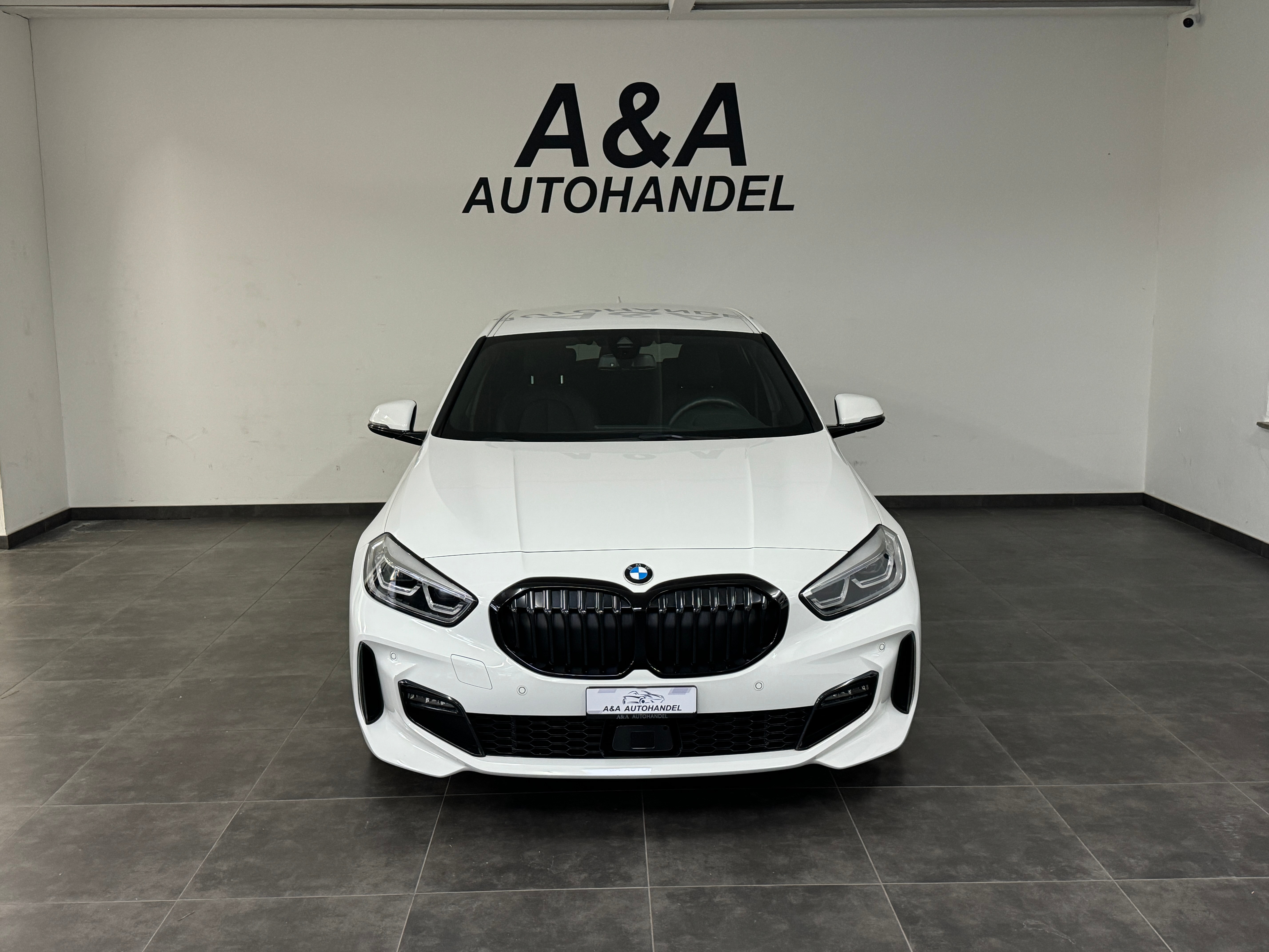 BMW 120d xDrive Steptronic Pure M Sport