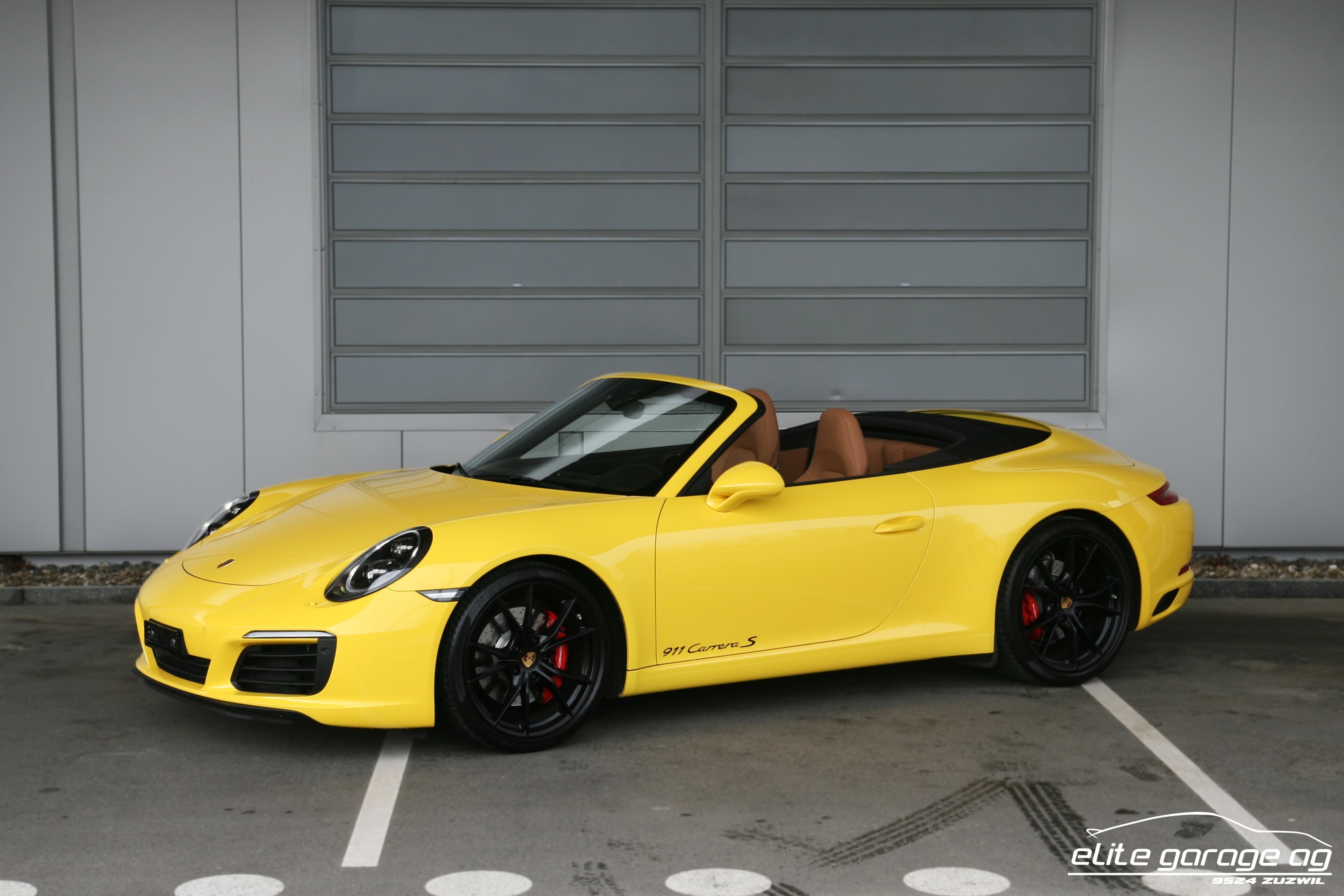 PORSCHE 911 Cabrio Carrera S PDK