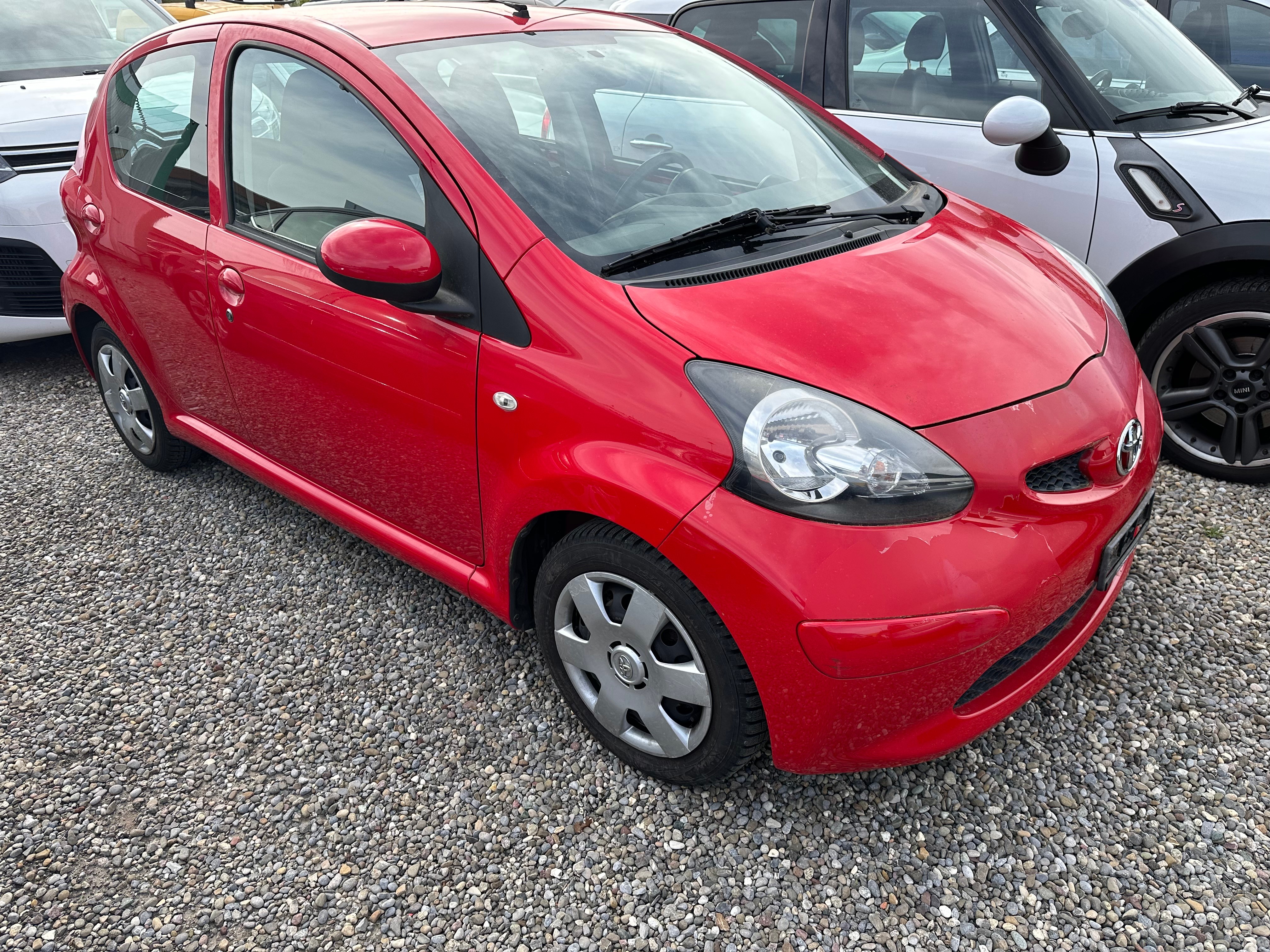 TOYOTA Aygo 1.0 Linea Luna