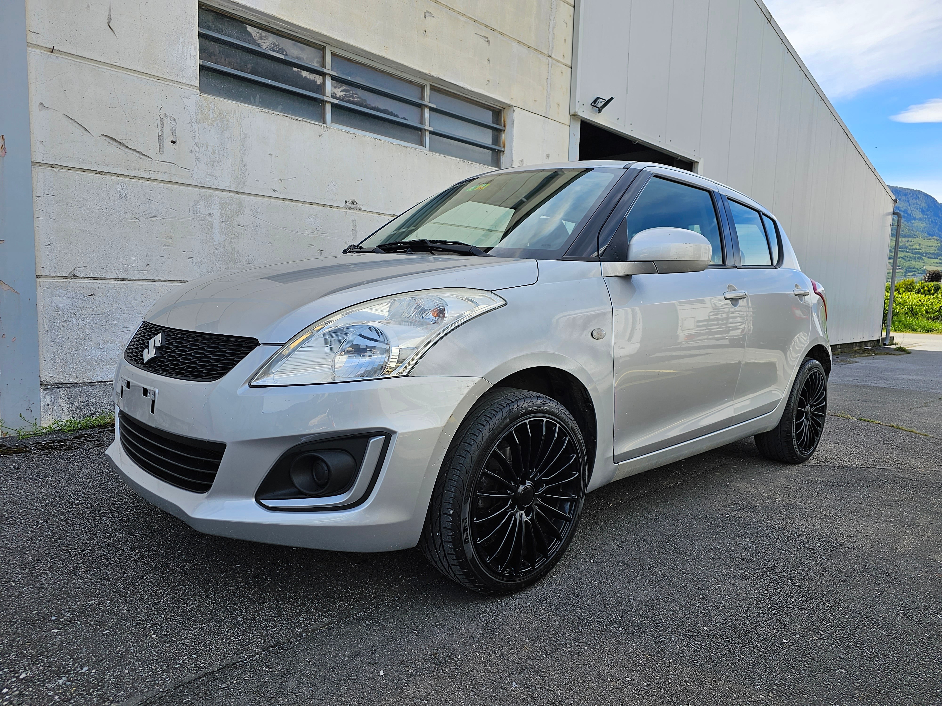 SUZUKI Swift 1.2i 16V Compact Top 4x4