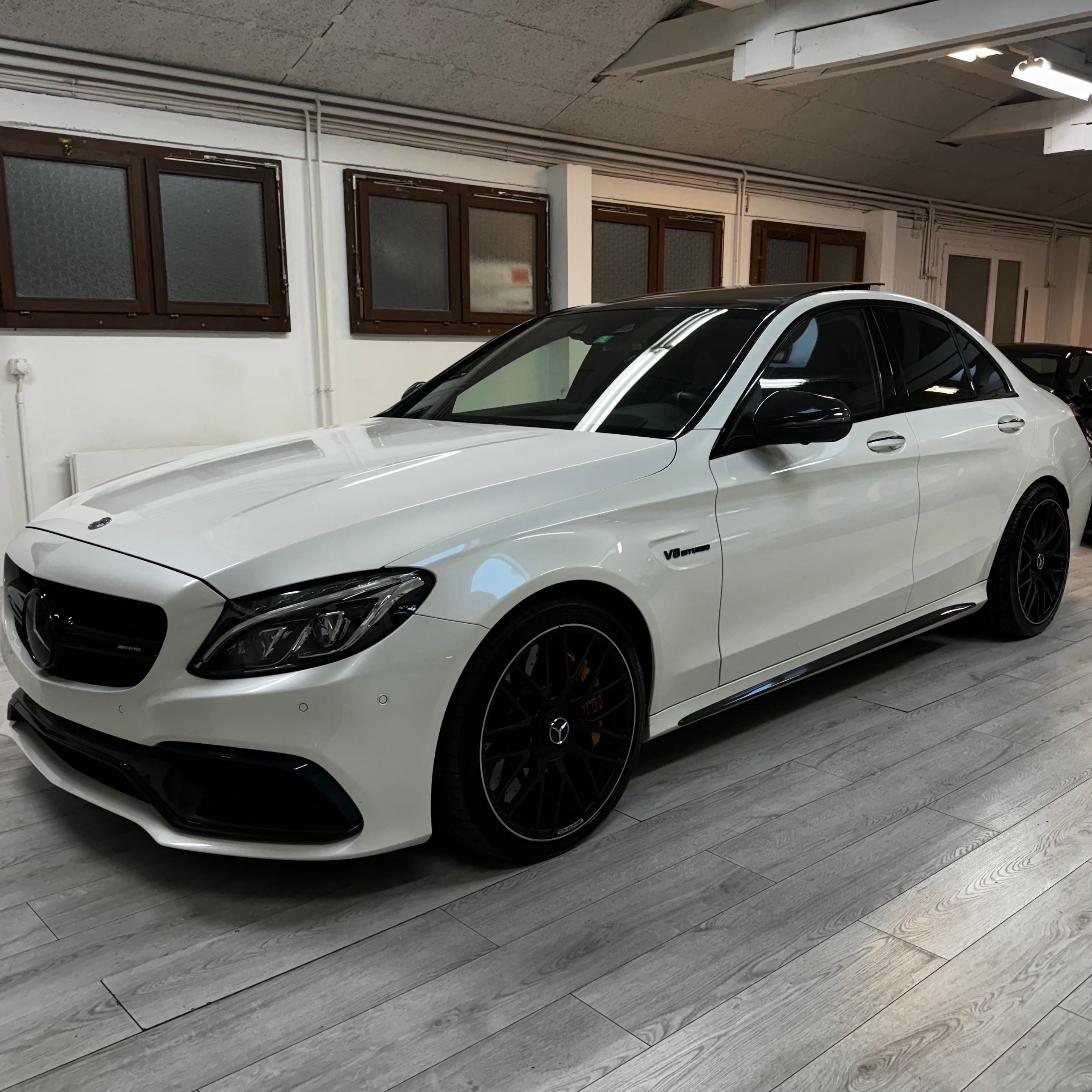 MERCEDES-BENZ C 63 S AMG Speedshift