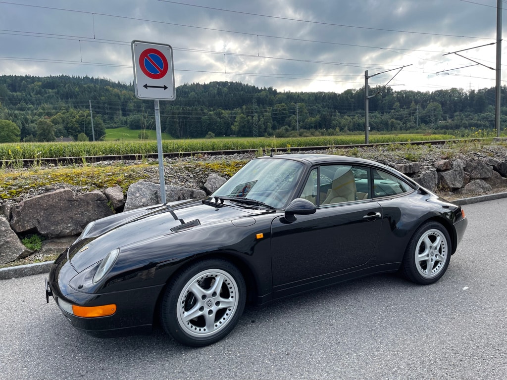 PORSCHE 911 Targa