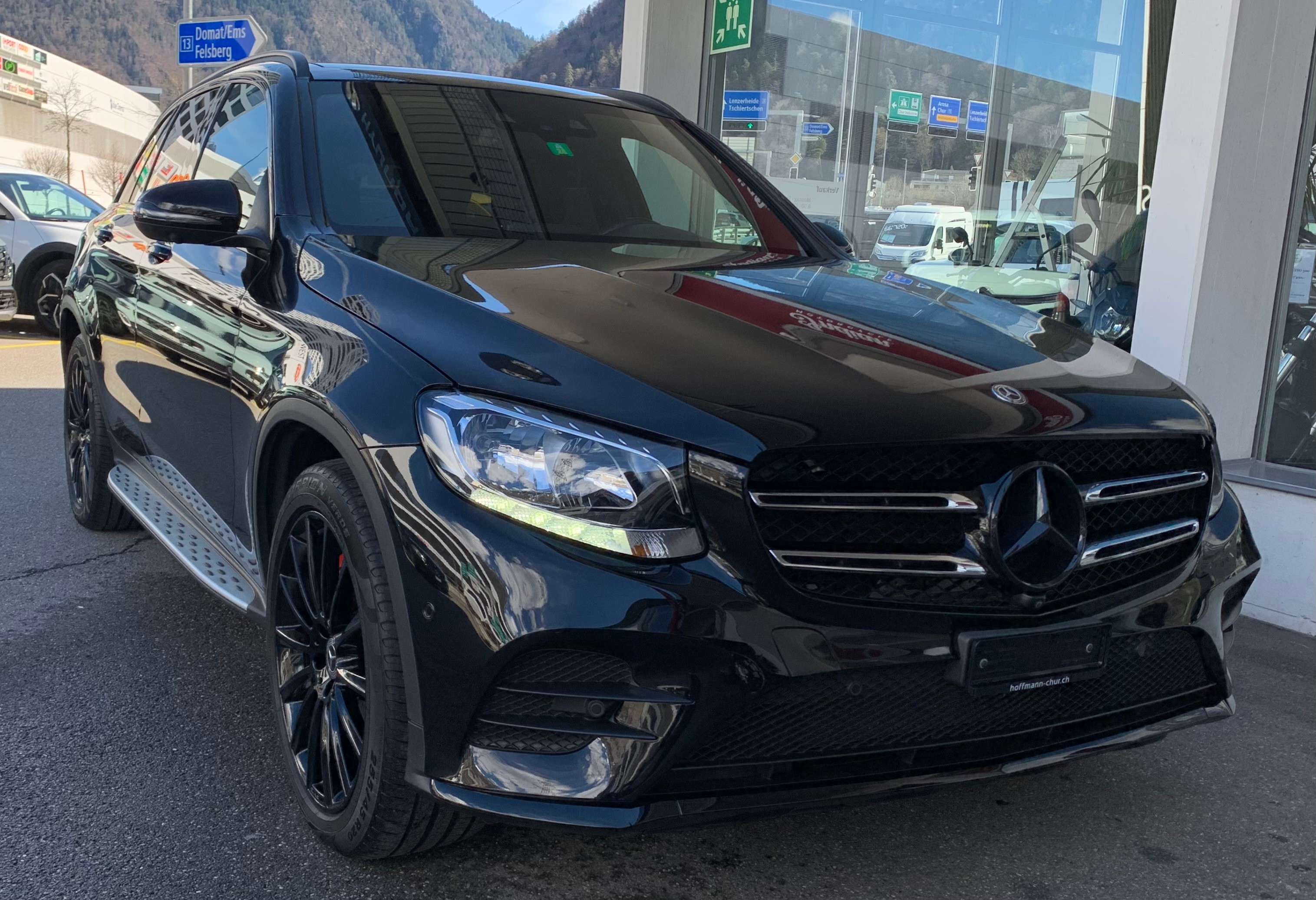 MERCEDES-BENZ GLC 250 AMG Line 4Matic 9G-Tronic