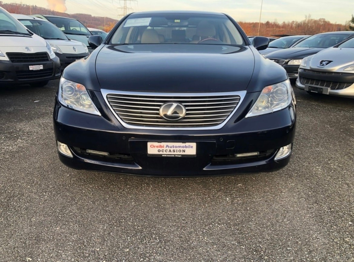 LEXUS LS 460 Automatic