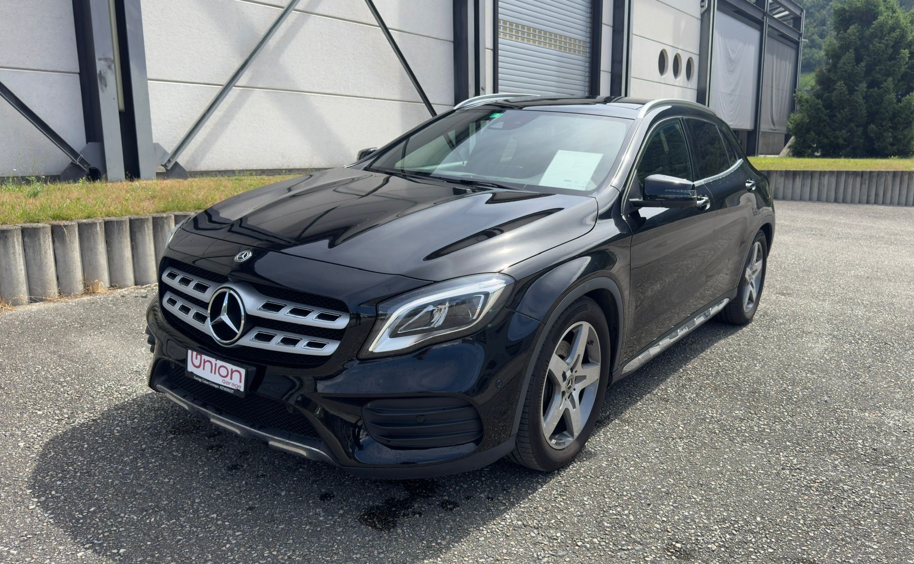 MERCEDES-BENZ GLA 250 AMG Line 4Matic 7G-DCT