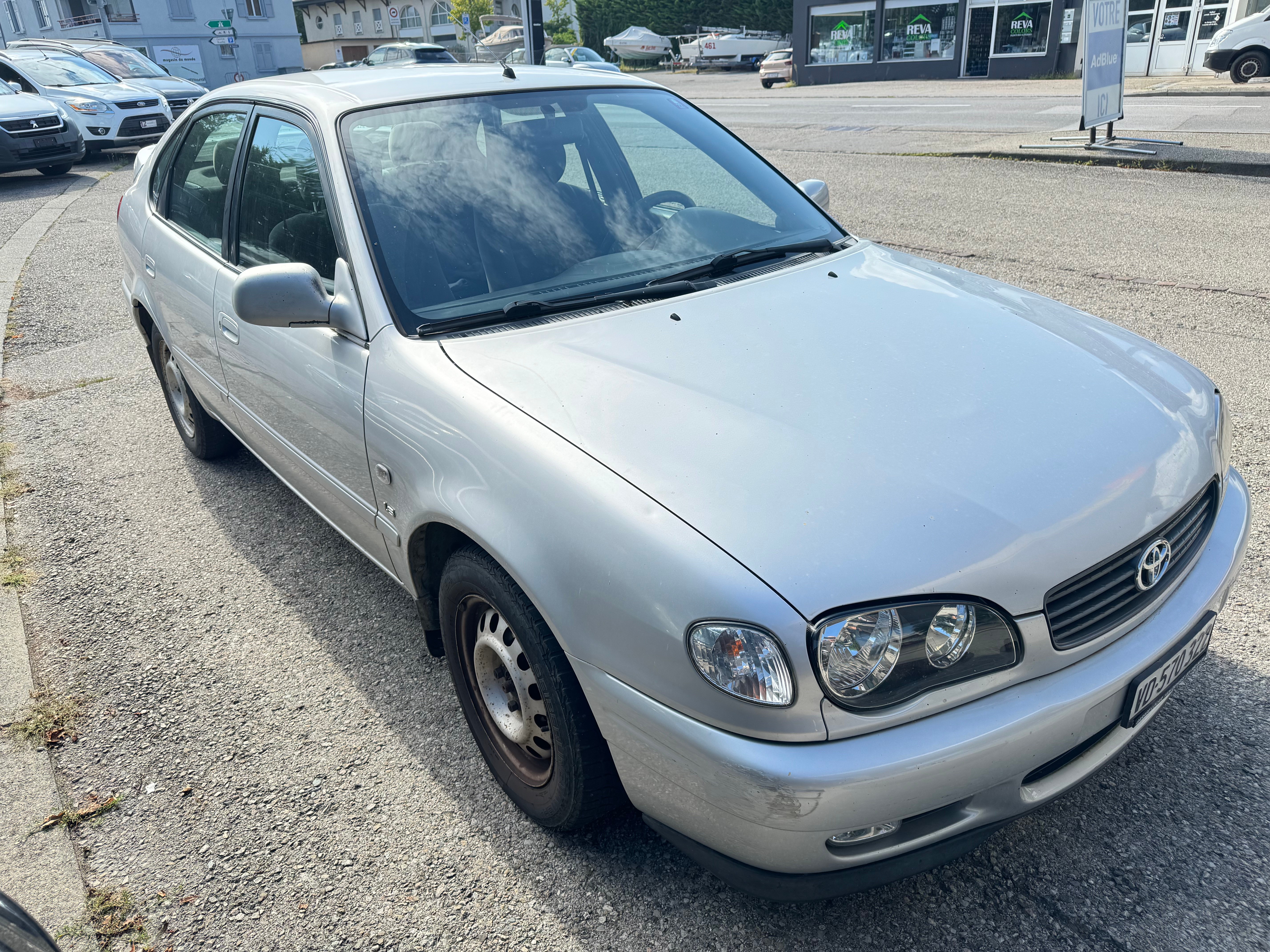 TOYOTA Corolla 1.6 Linea Sol