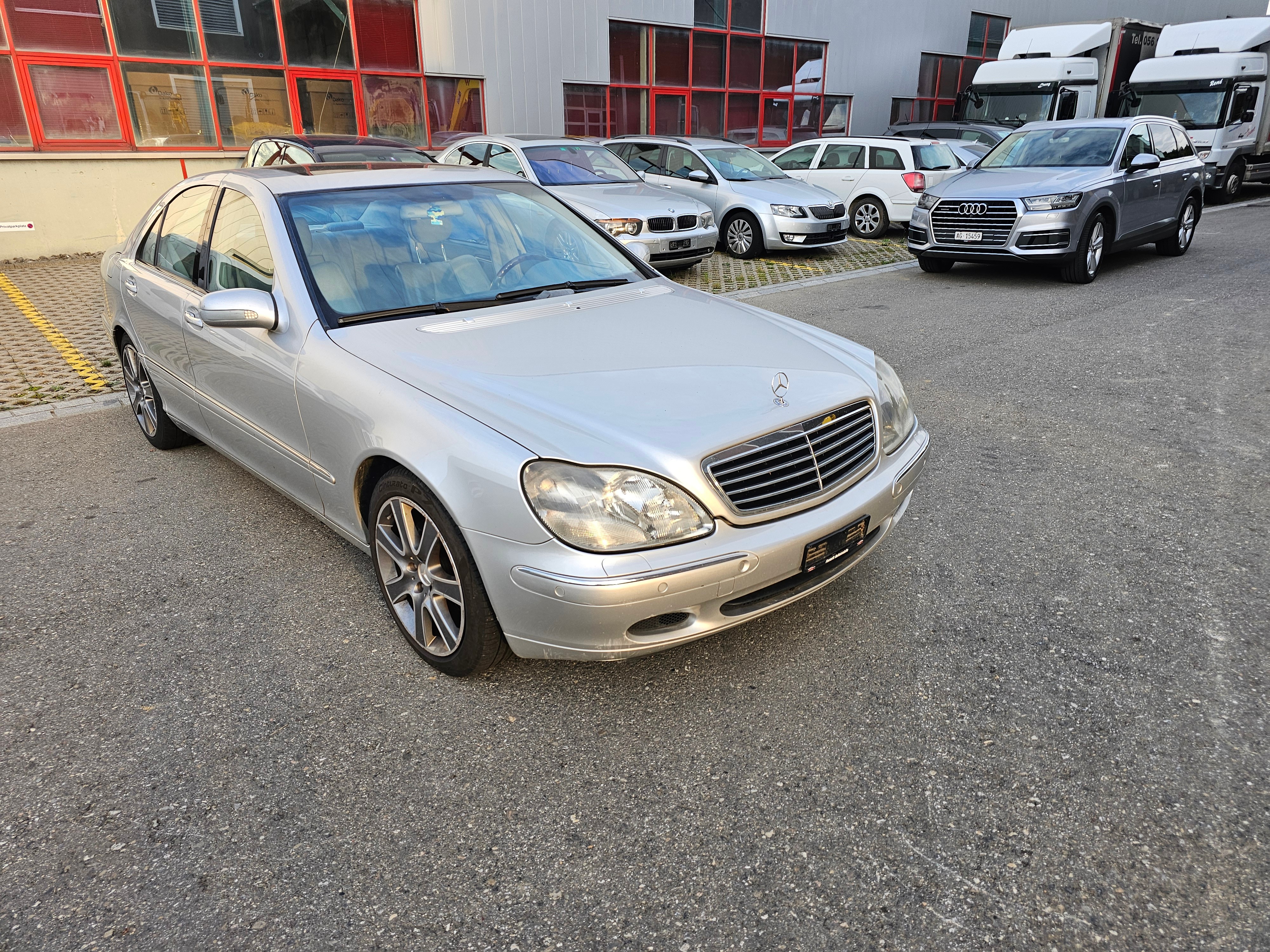 MERCEDES-BENZ S 320