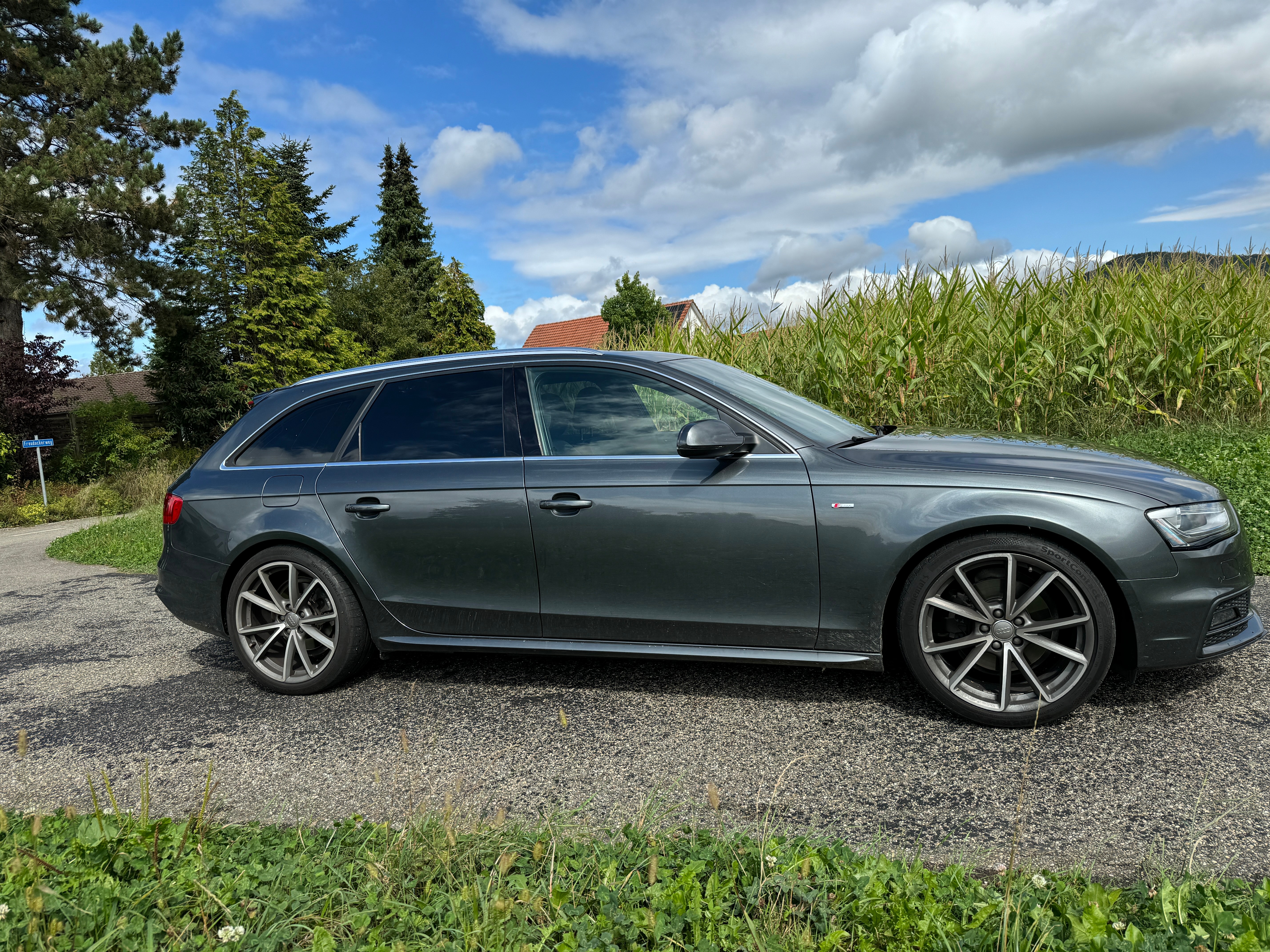 AUDI A4 Avant 2.0 TDI quattro S-tronic !VERKAUFT!