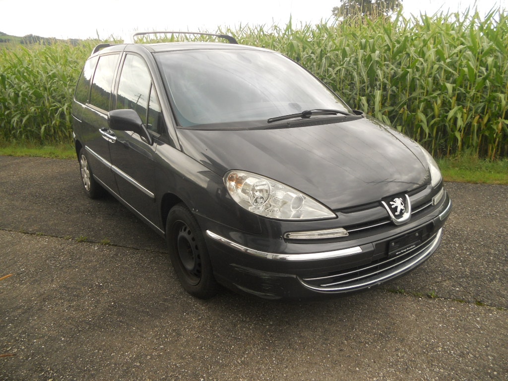 PEUGEOT 807 2.0 16V HDi (SR) Family