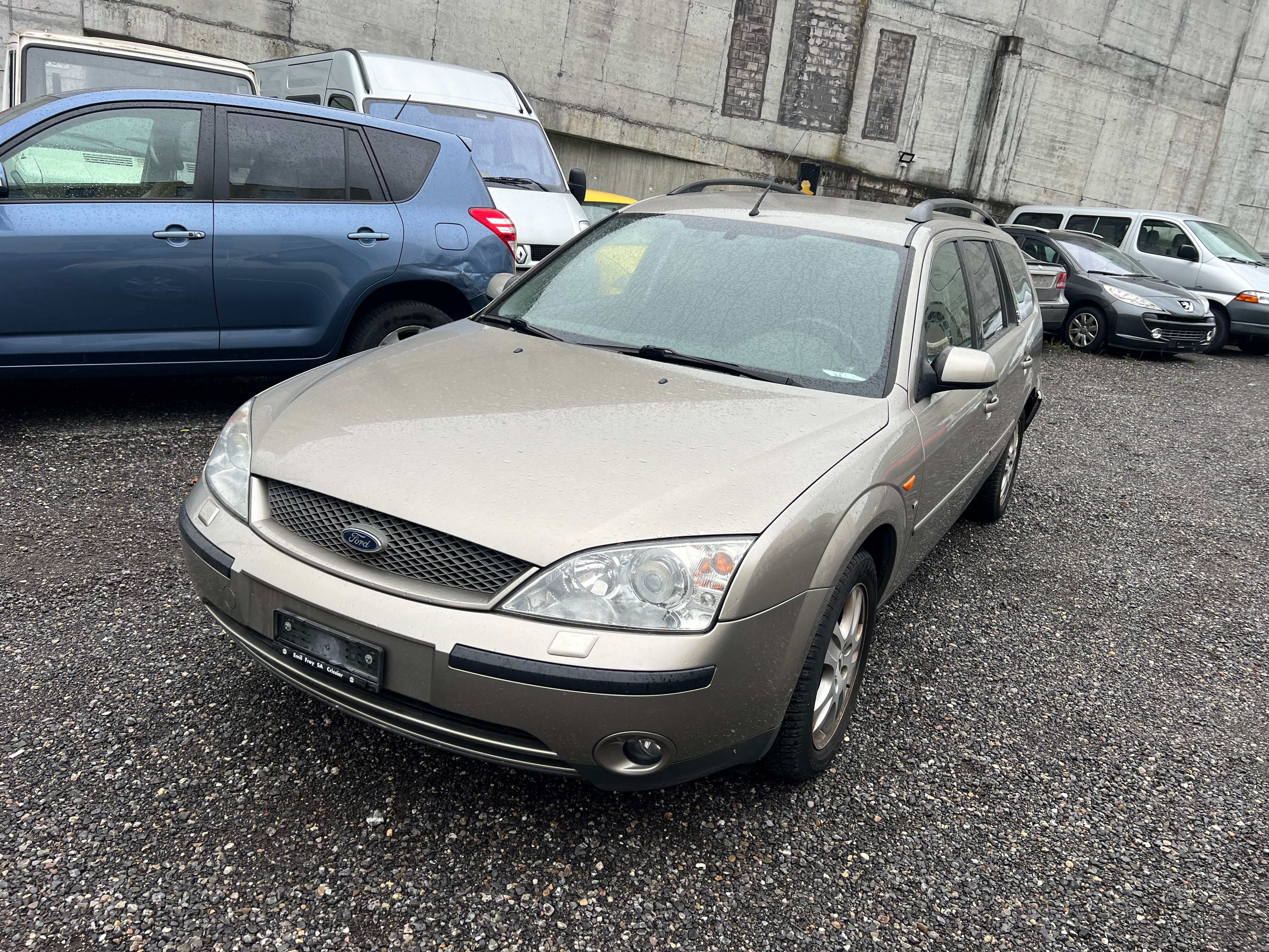 FORD Mondeo 2.5i V6 Executive