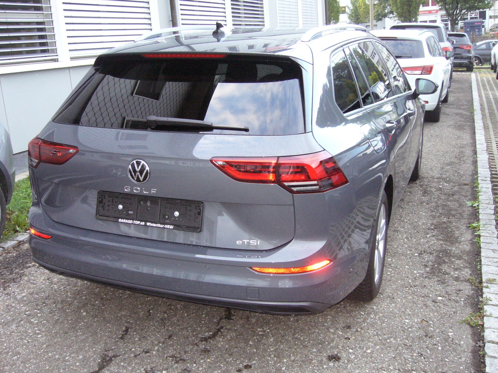 VW Golf Variant 1.5 eTSI mHEV Life Hybrid