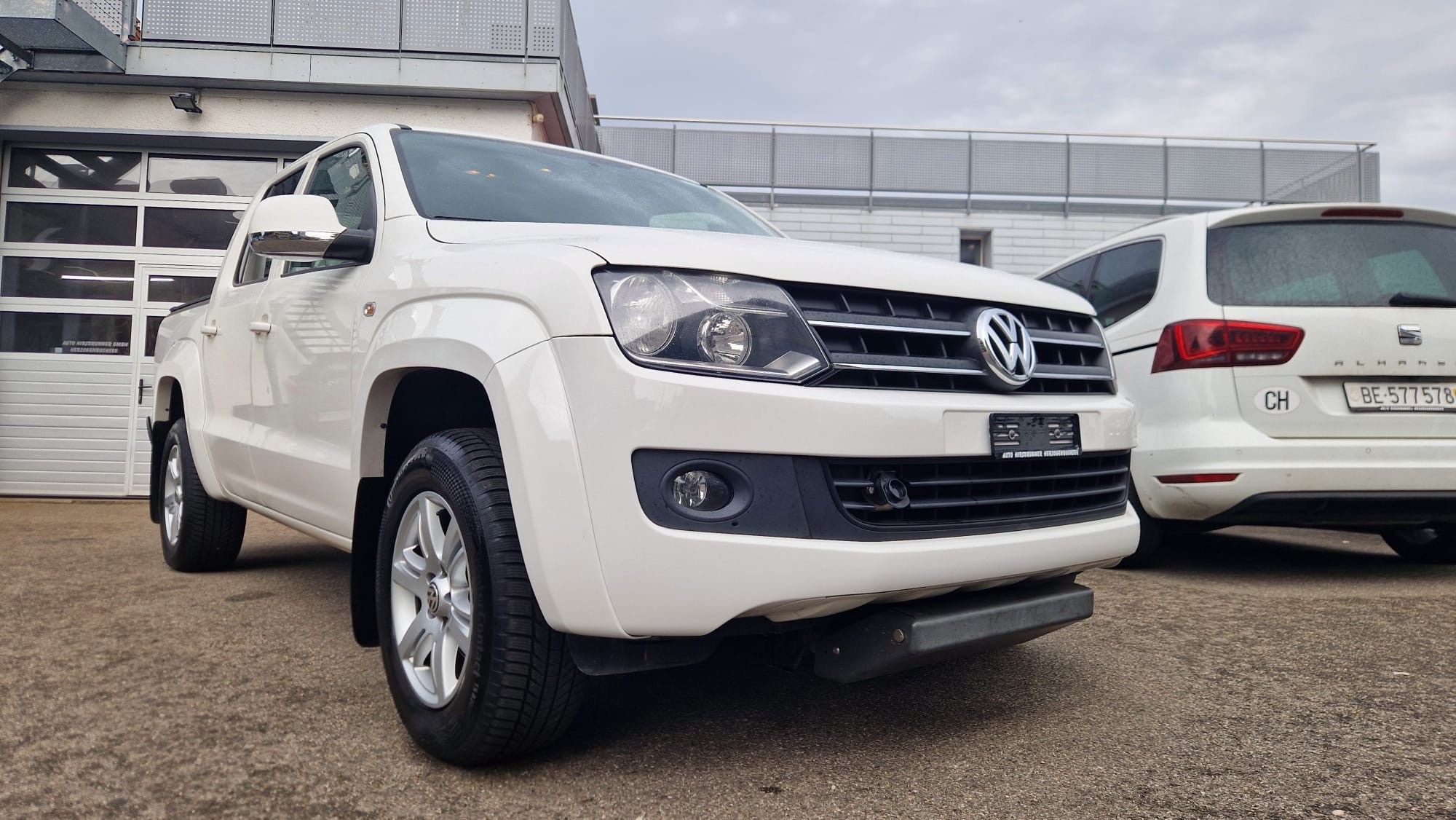 VW Amarok 2.0 BiTDI Trendline 4Motion permanent A