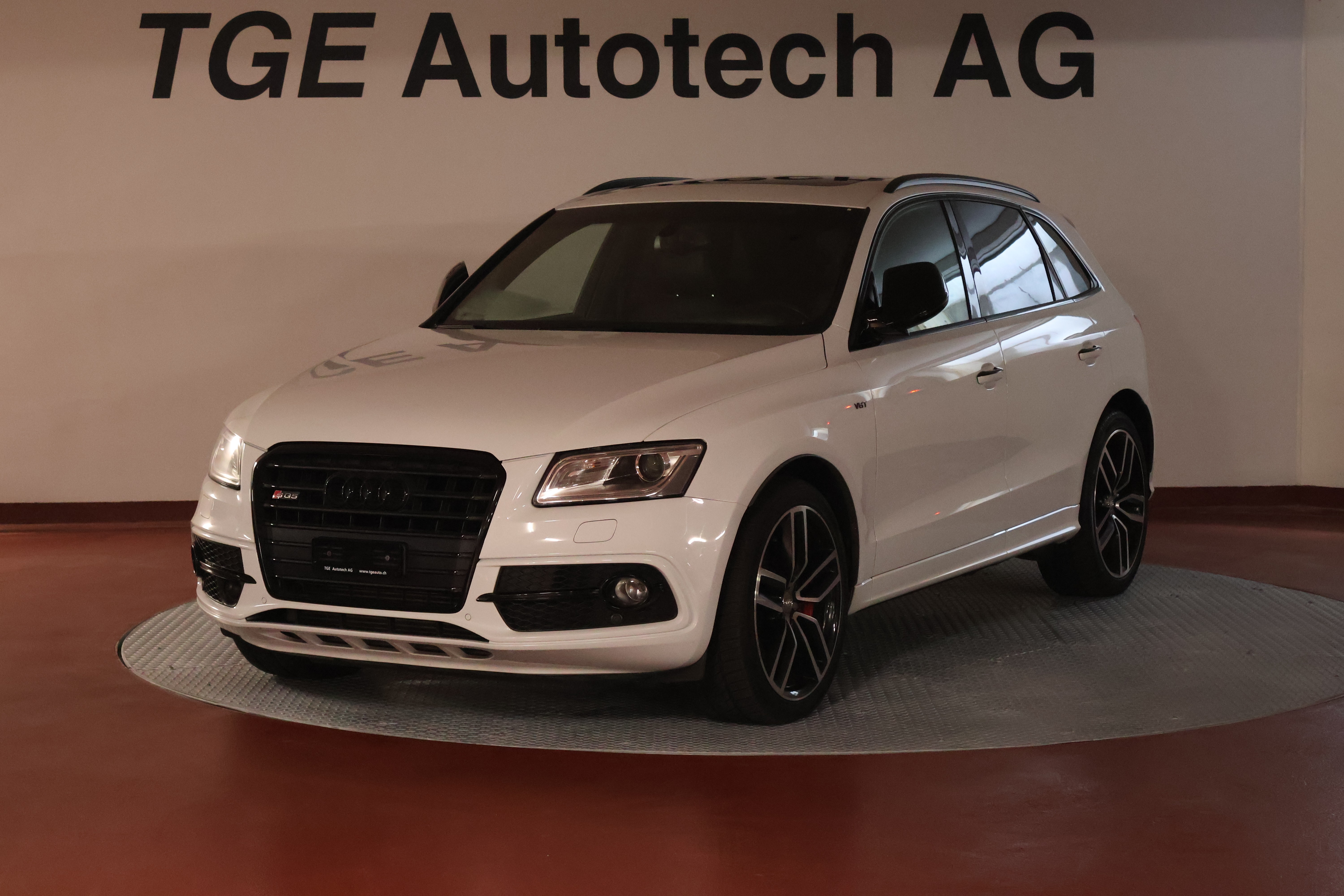 AUDI SQ5 3.0 TDI plus quattro tiptronic