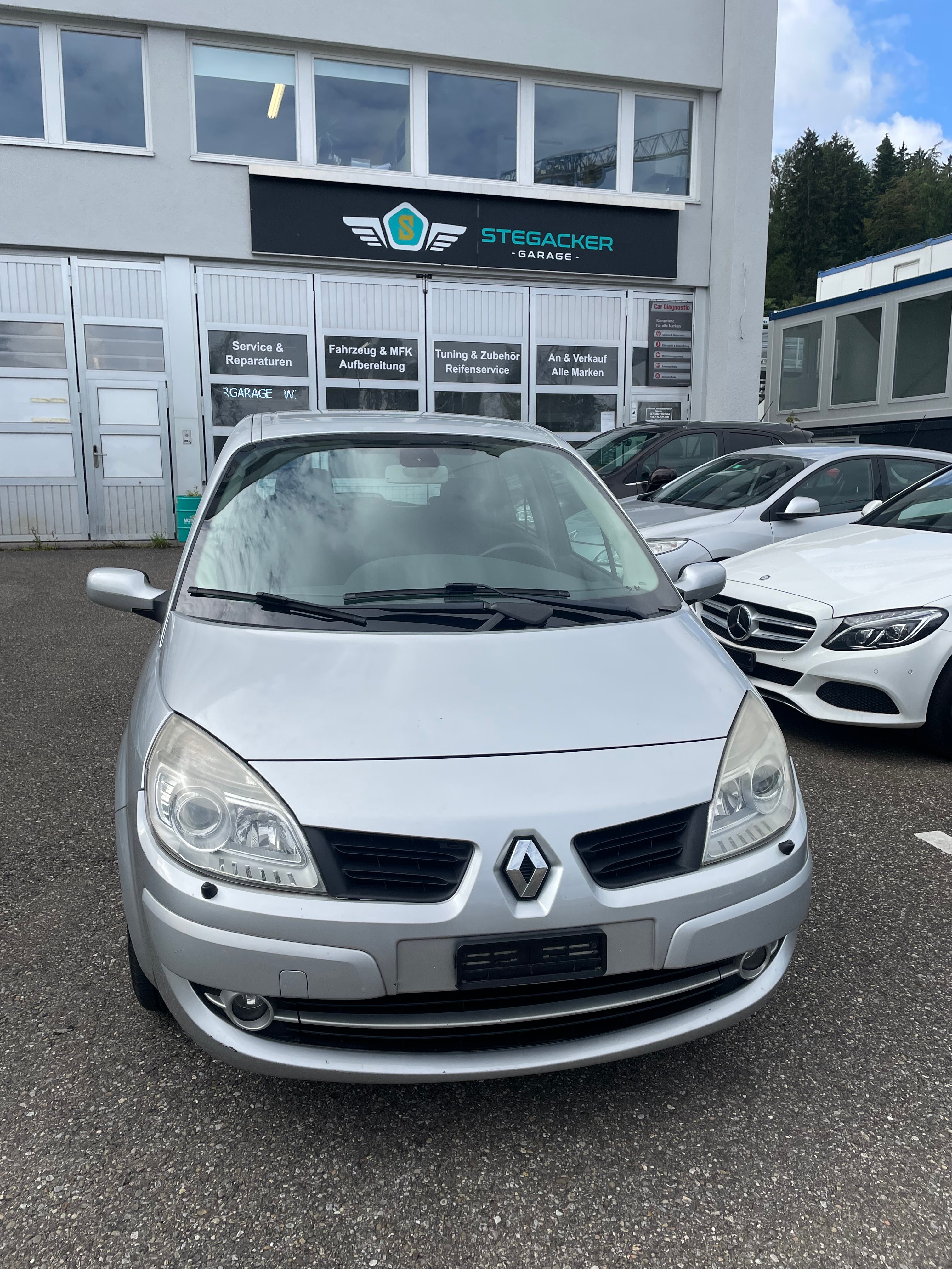 RENAULT Scénic 2.0 16V Fairway Automatic