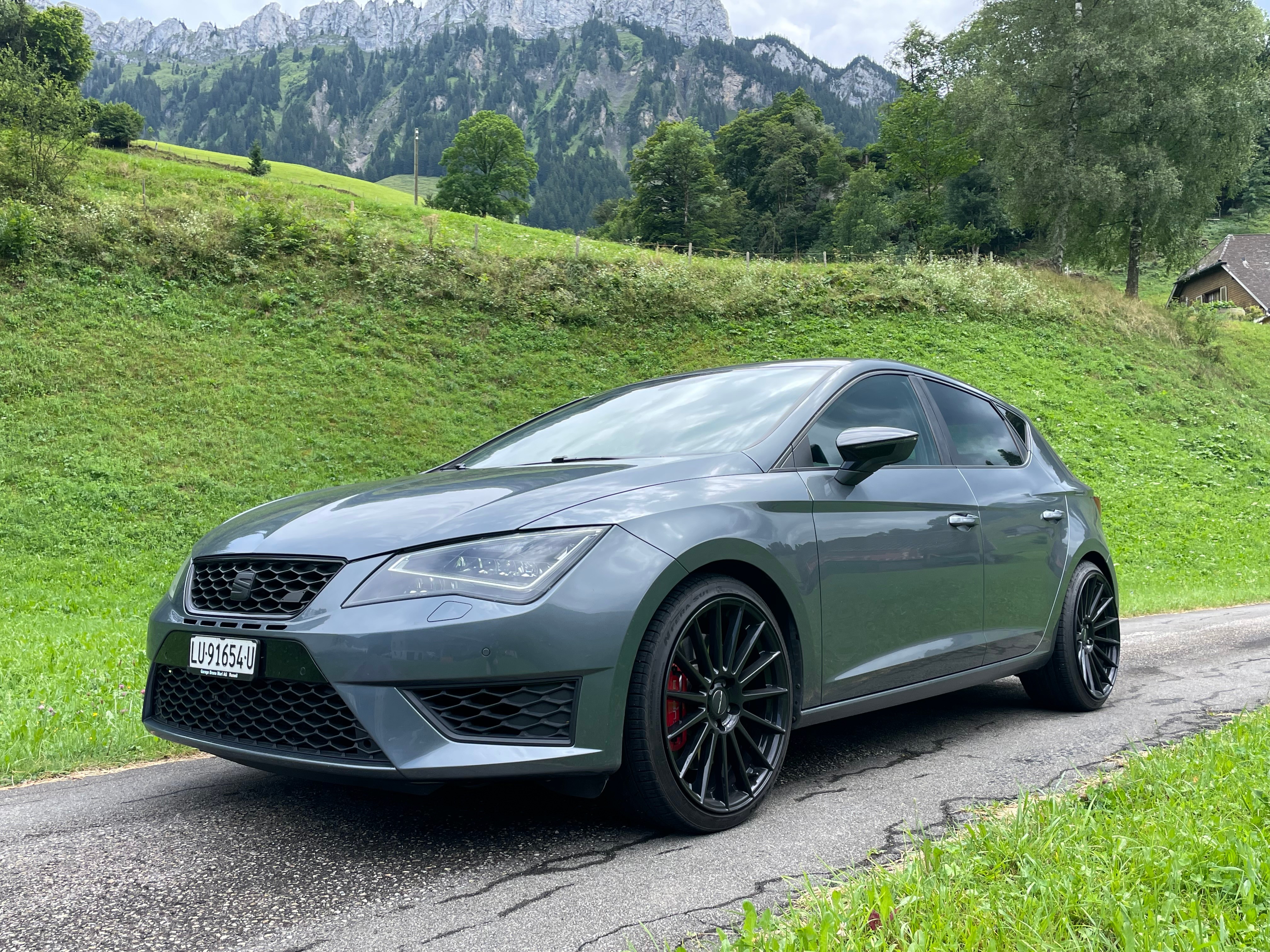 SEAT Leon 2.0 TSI Cupra 280 DSG