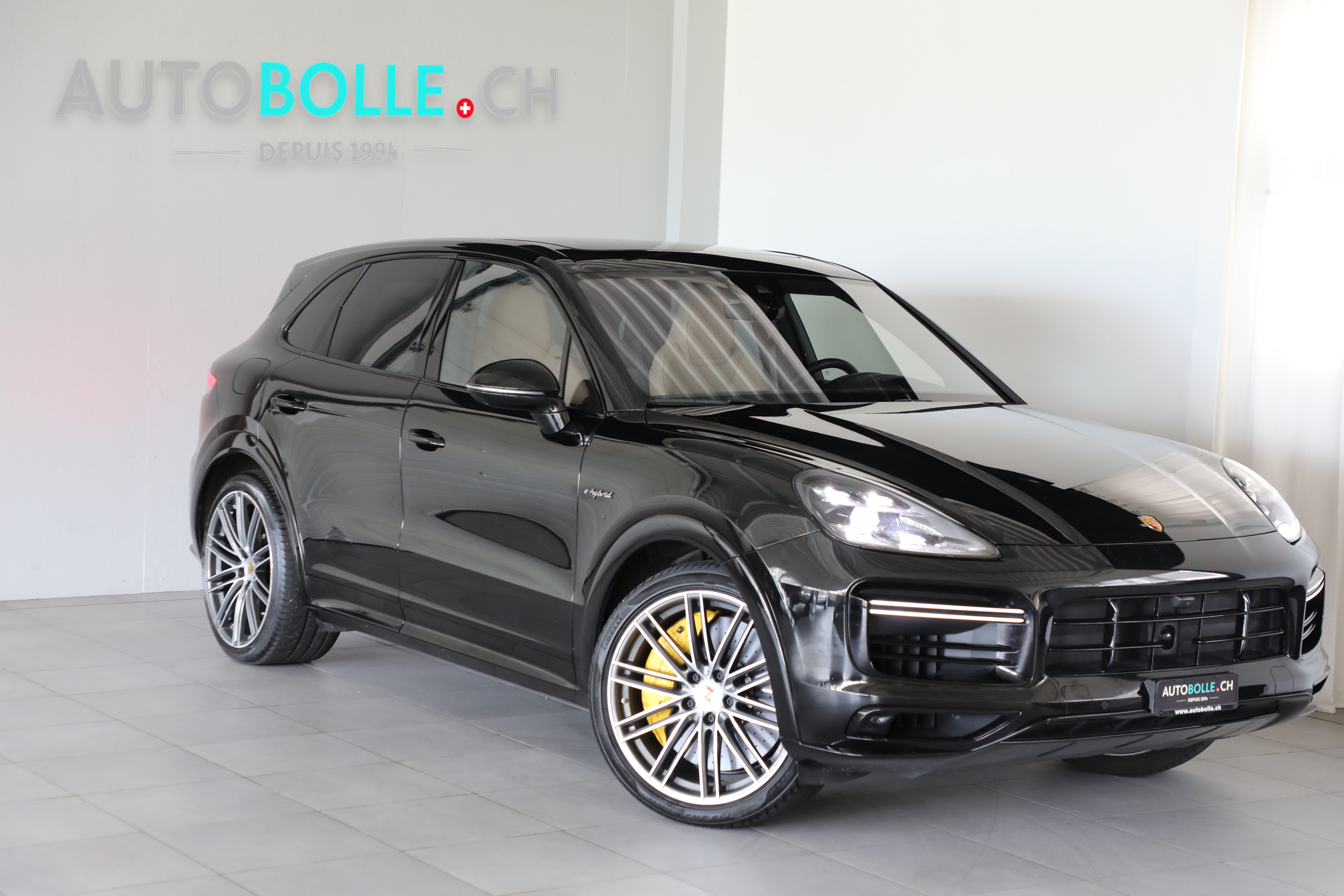 PORSCHE Cayenne Turbo S E-Hybrid