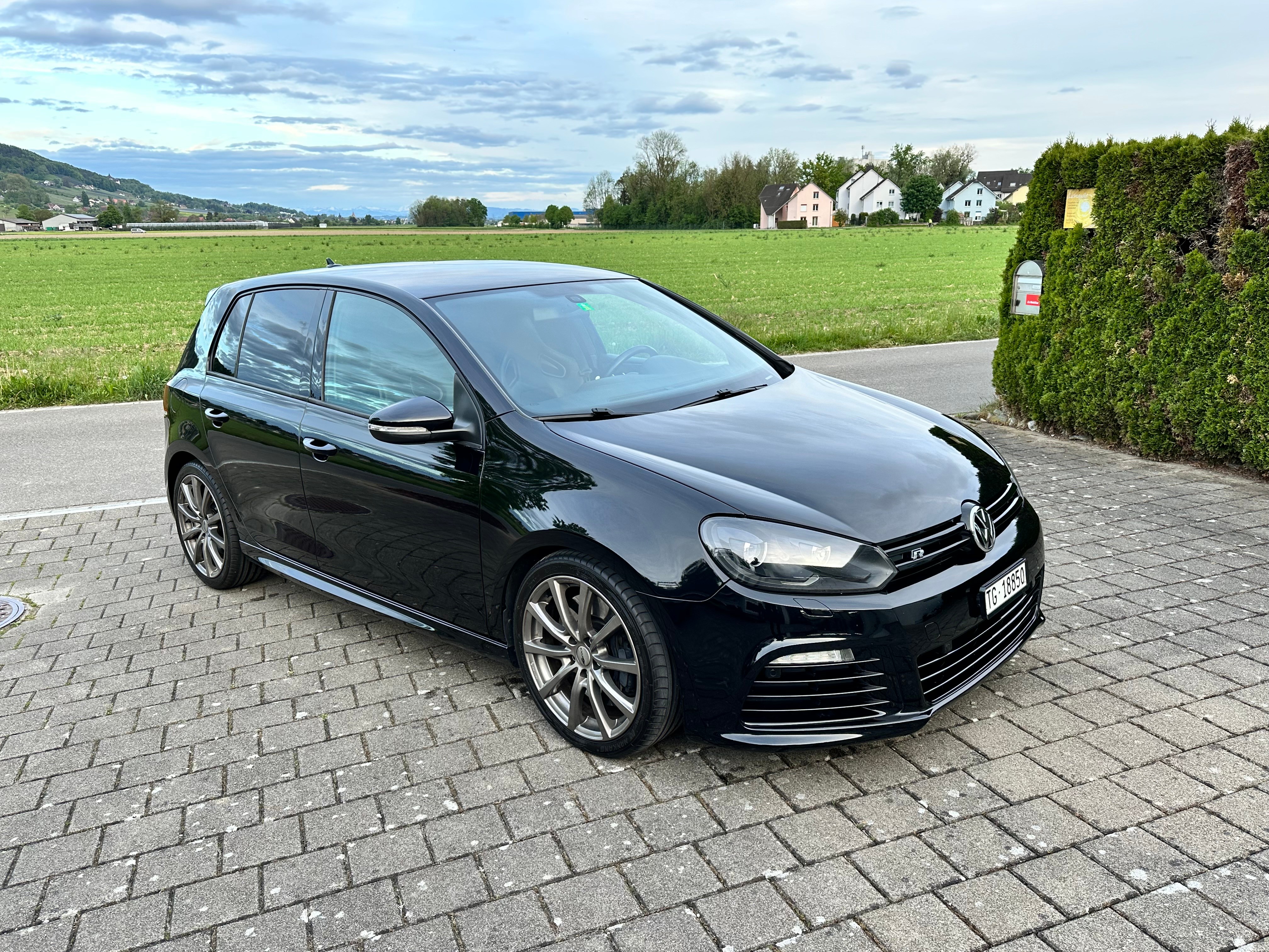 VW Golf 2.0 TSI R 4Motion DSG