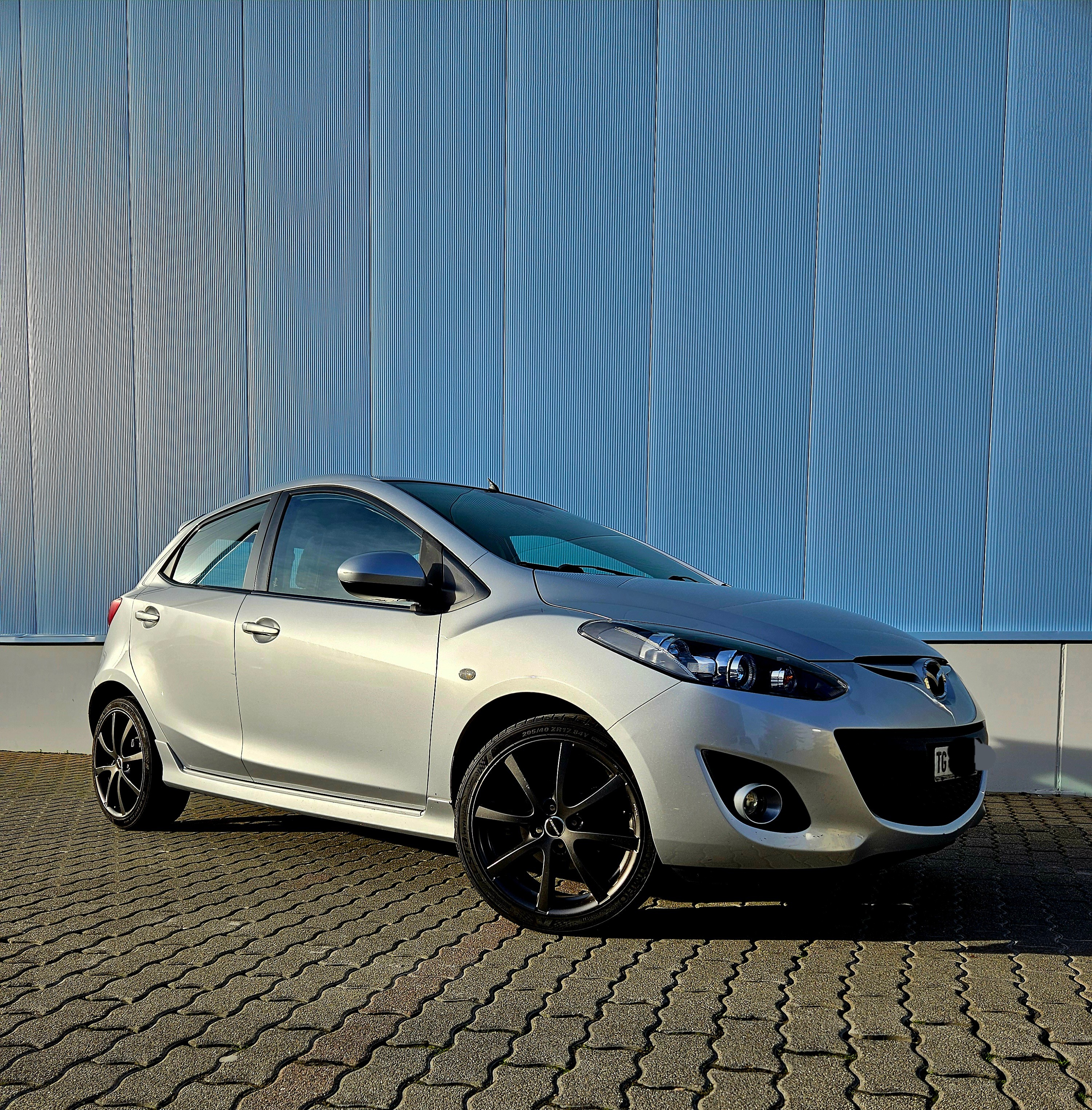 MAZDA 2 1.5i 16V Sport