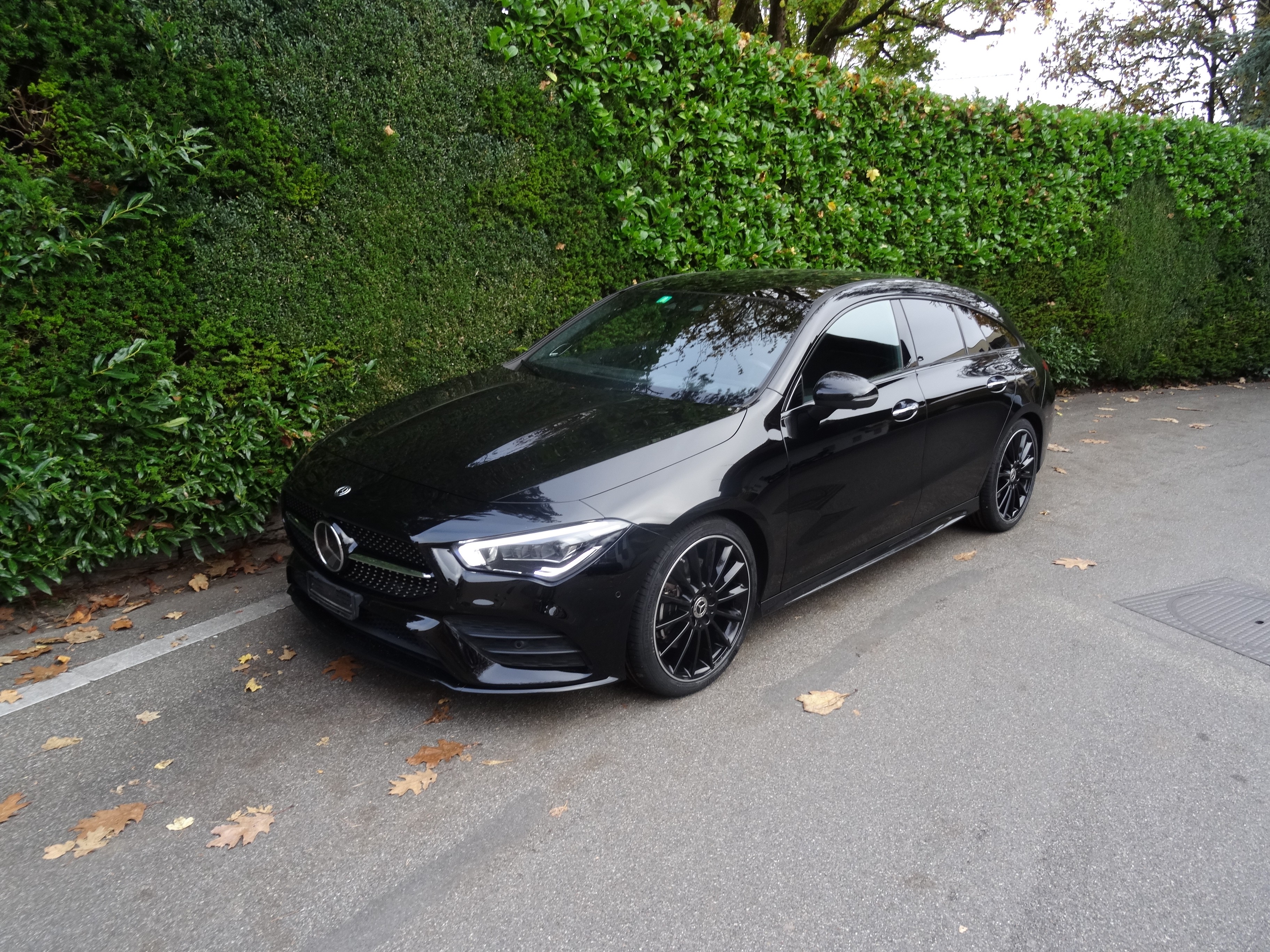 MERCEDES-BENZ CLA Shooting Brake 220 d 4Matic AMG Line