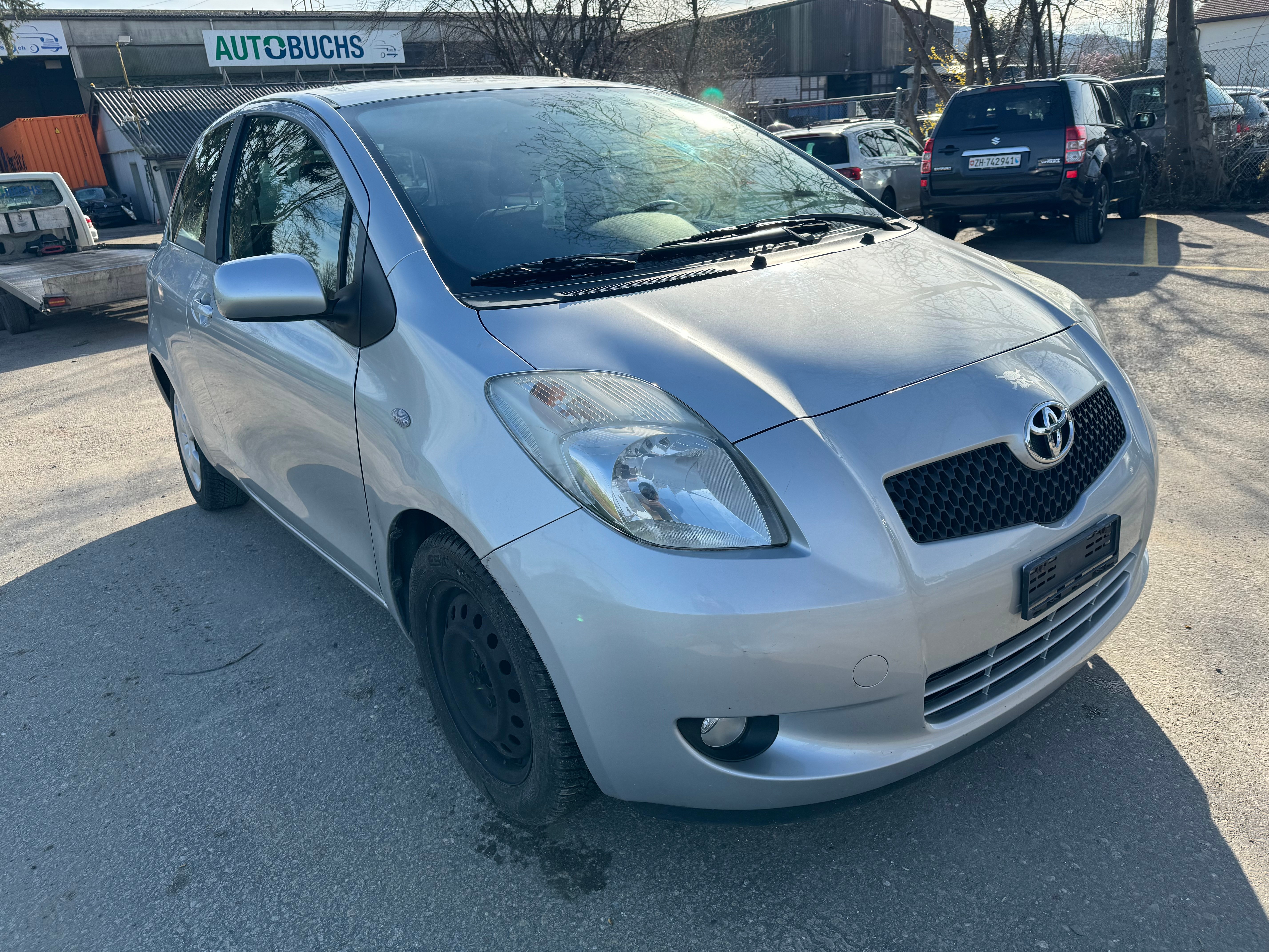 TOYOTA Yaris 1.3 Linea Luna