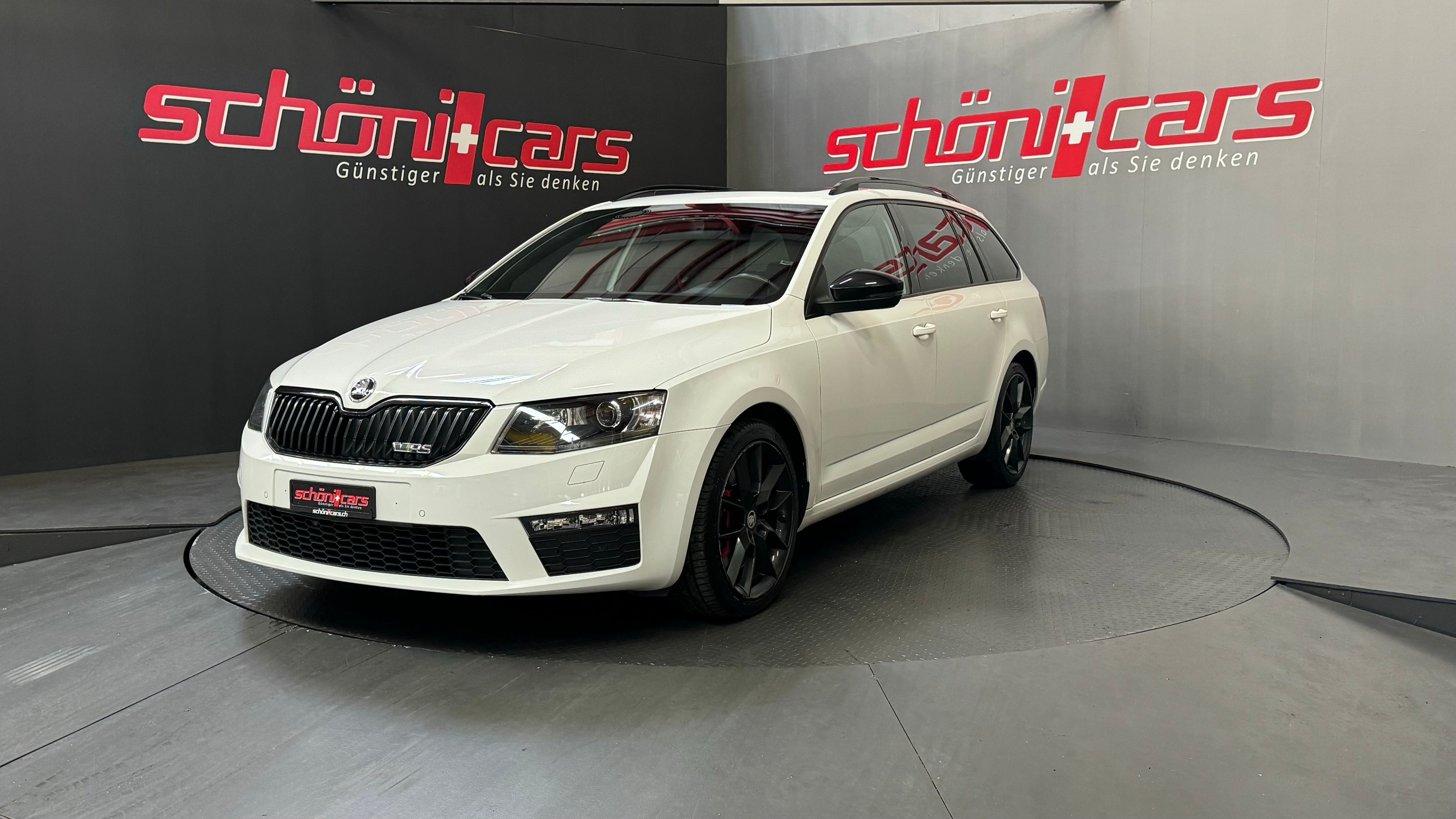 SKODA Octavia Combi 2.0 TDI RS DSG