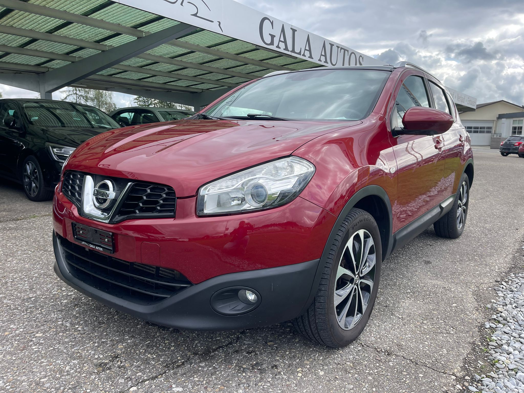 NISSAN Qashqai 2.0 dCi 4WD tekna Automatic