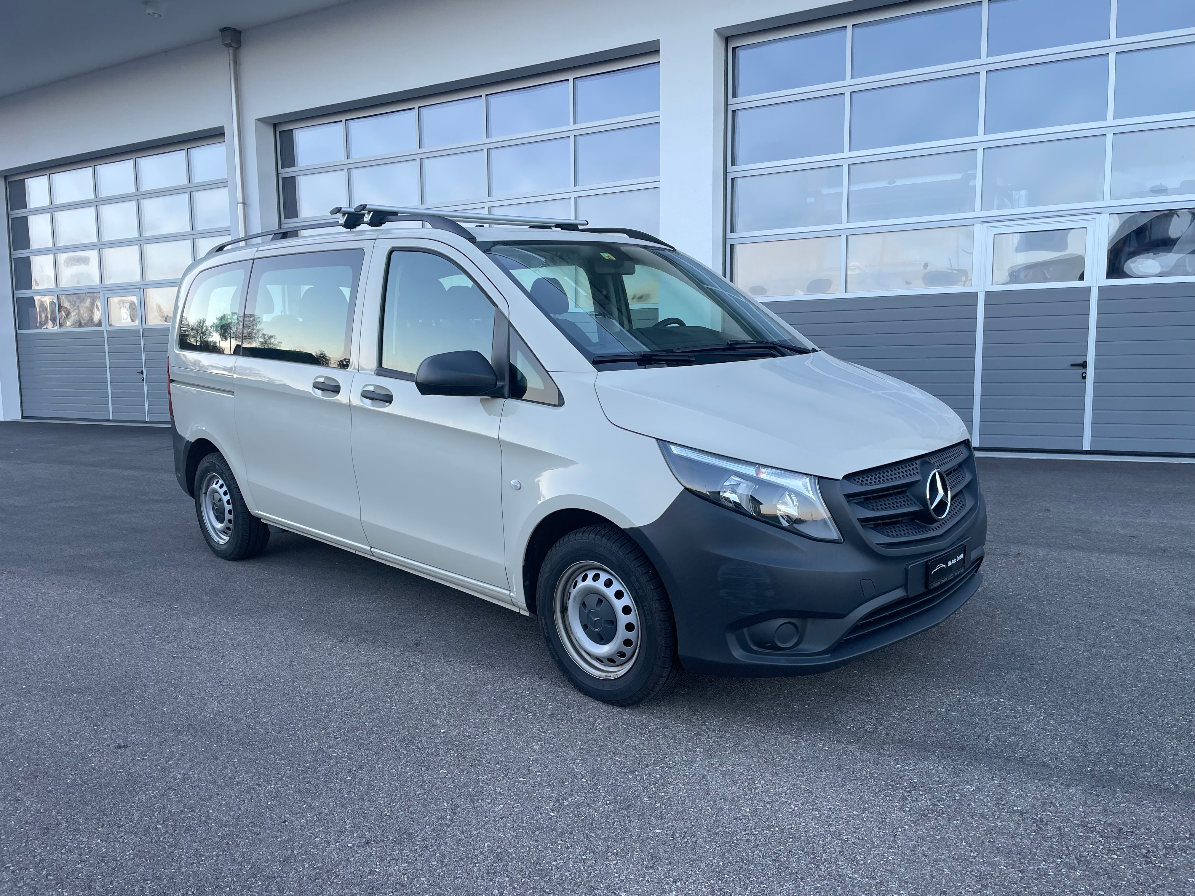 MERCEDES-BENZ Vito 114 BlueTec Tourer Pro