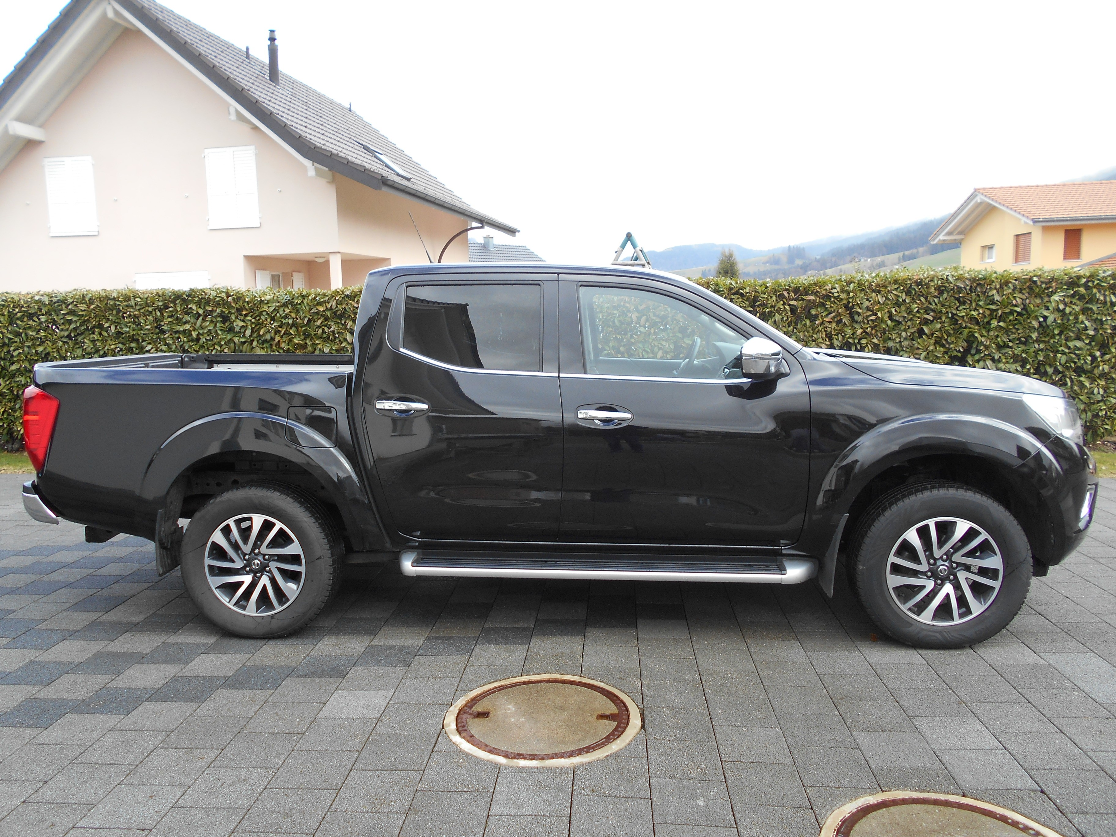 NISSAN Navara Double Cab N-Connecta 2.3 dCi 4WD