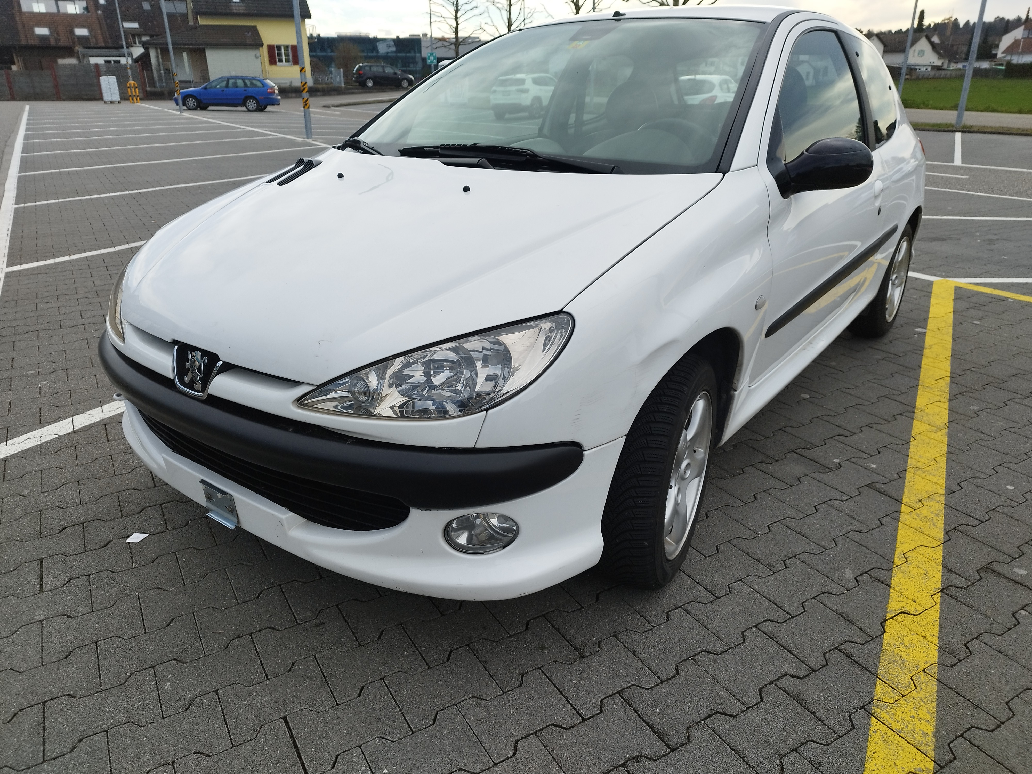 PEUGEOT 206 2.0 16V GTI