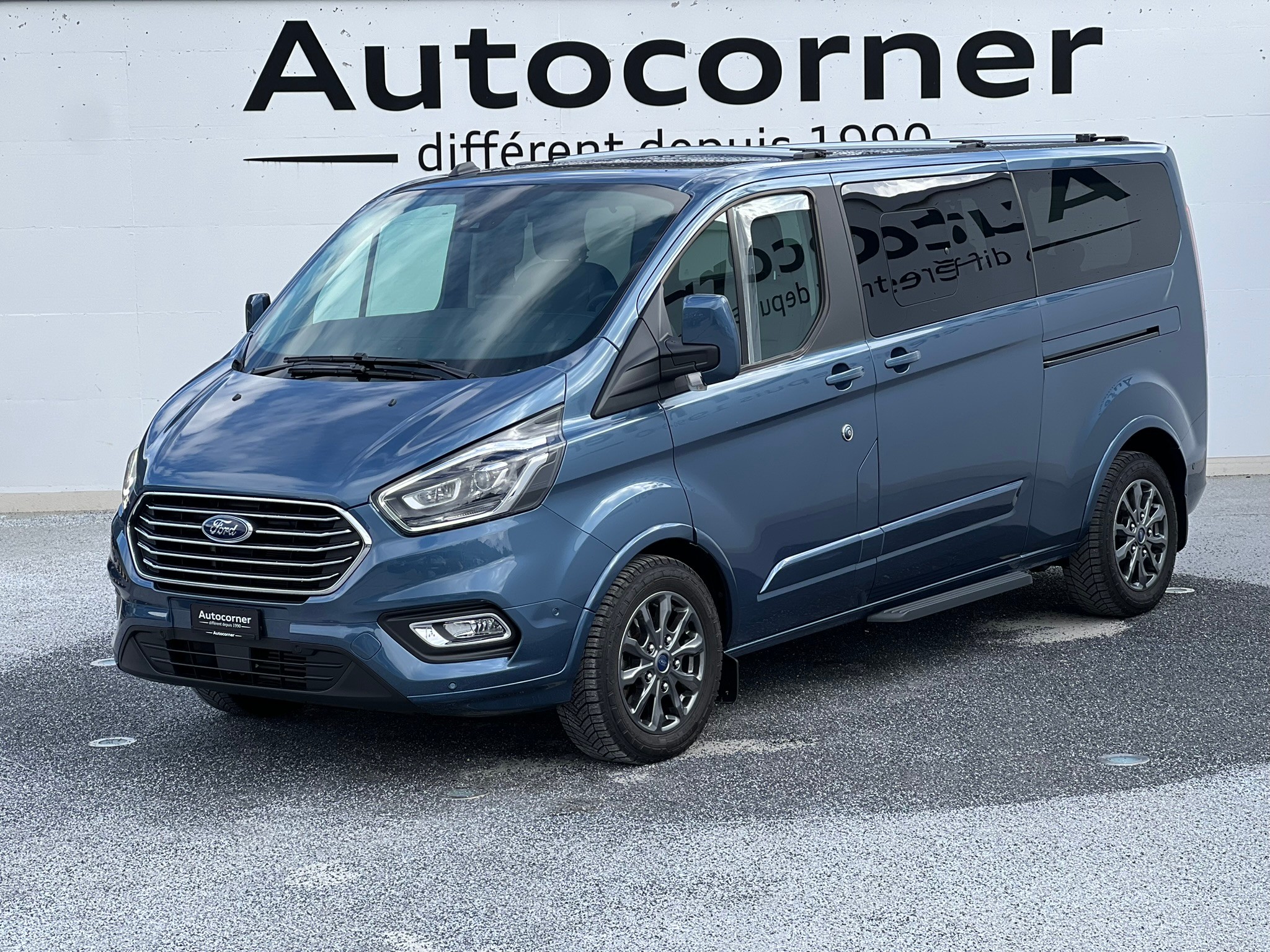 FORD Tourneo Custom 320 L2H1 Titanium X