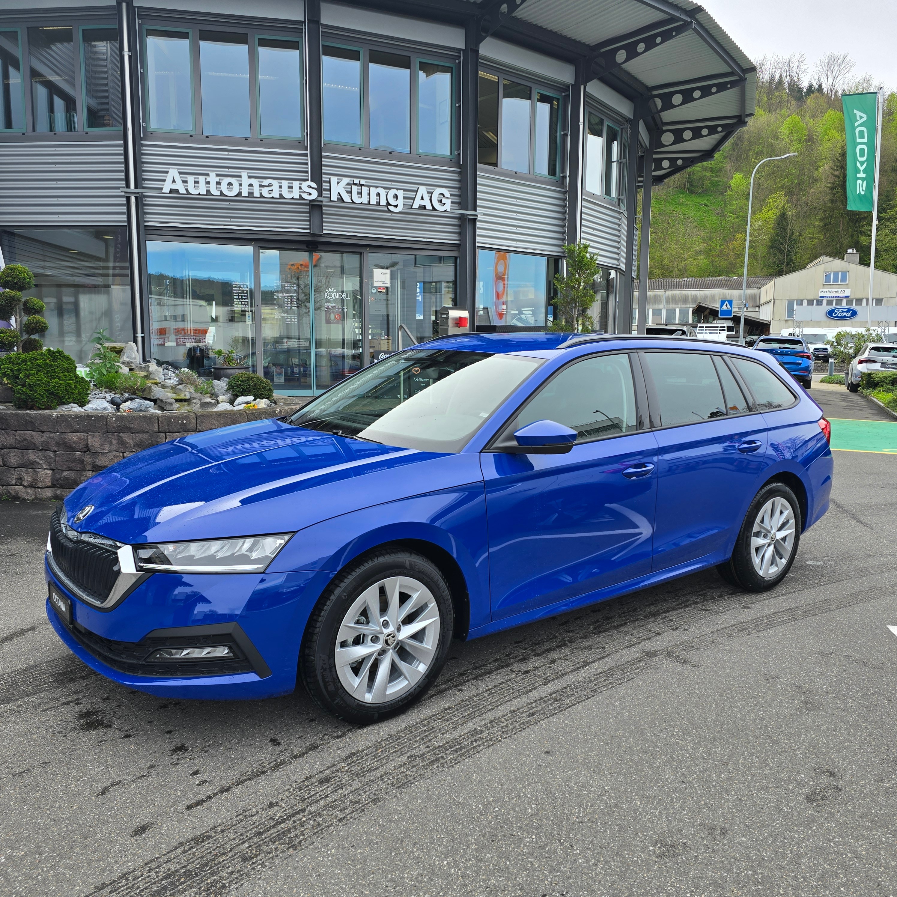 SKODA Octavia Combi 1.0 TSI mHEV DSG Ambition