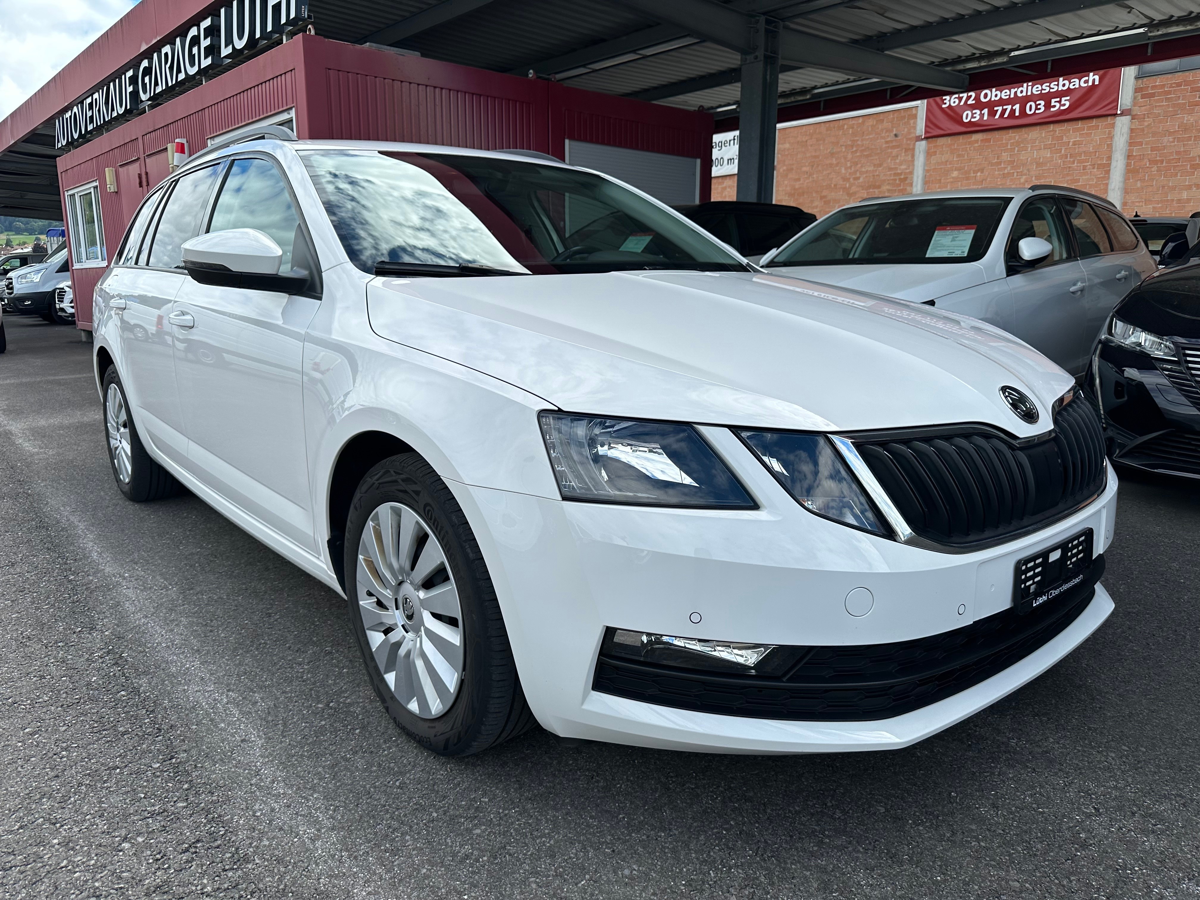 SKODA Octavia Combi 1.6 TDI Ambition DSG