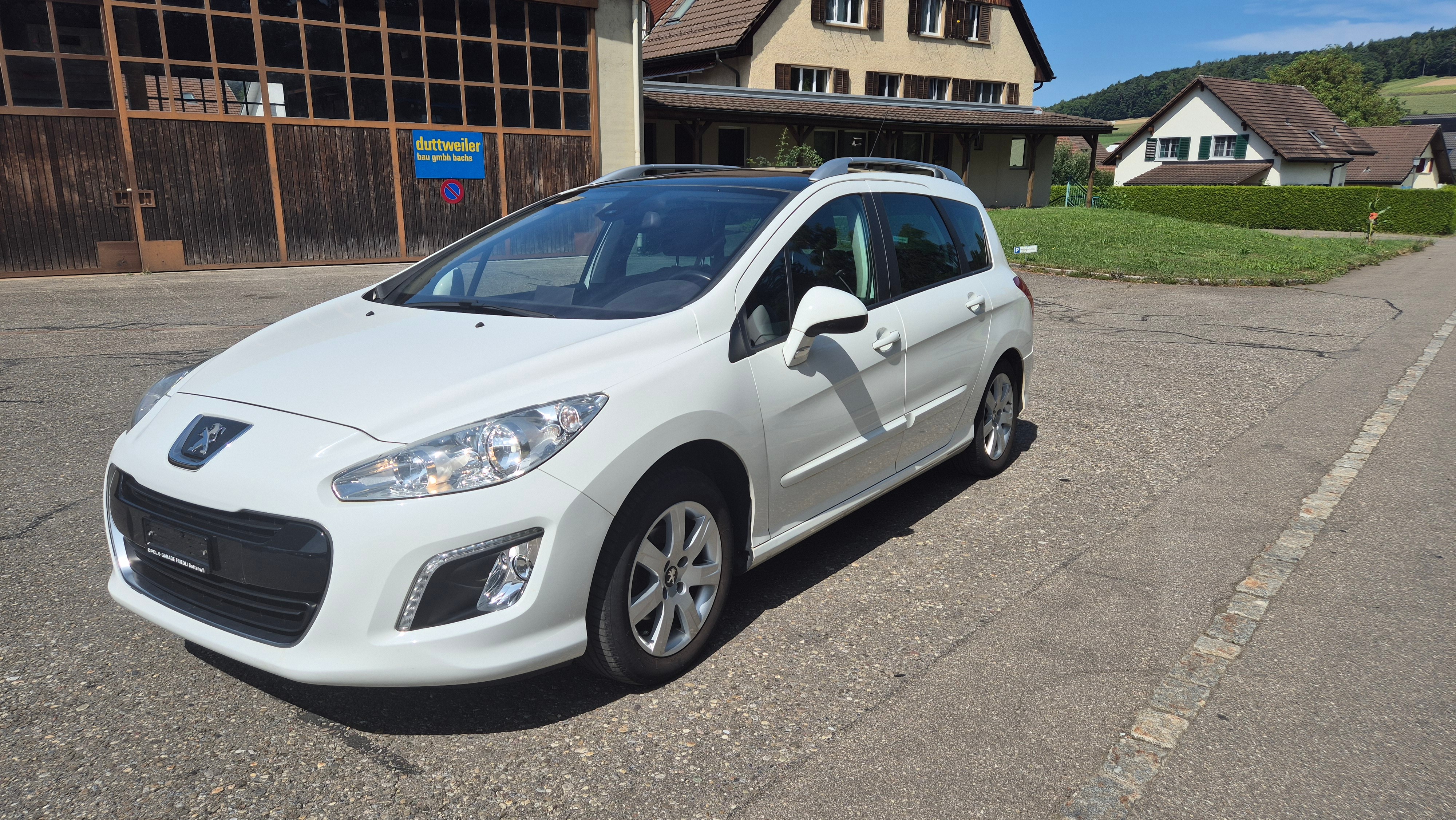 PEUGEOT 308 SW 1.6 HDI Active EGS6