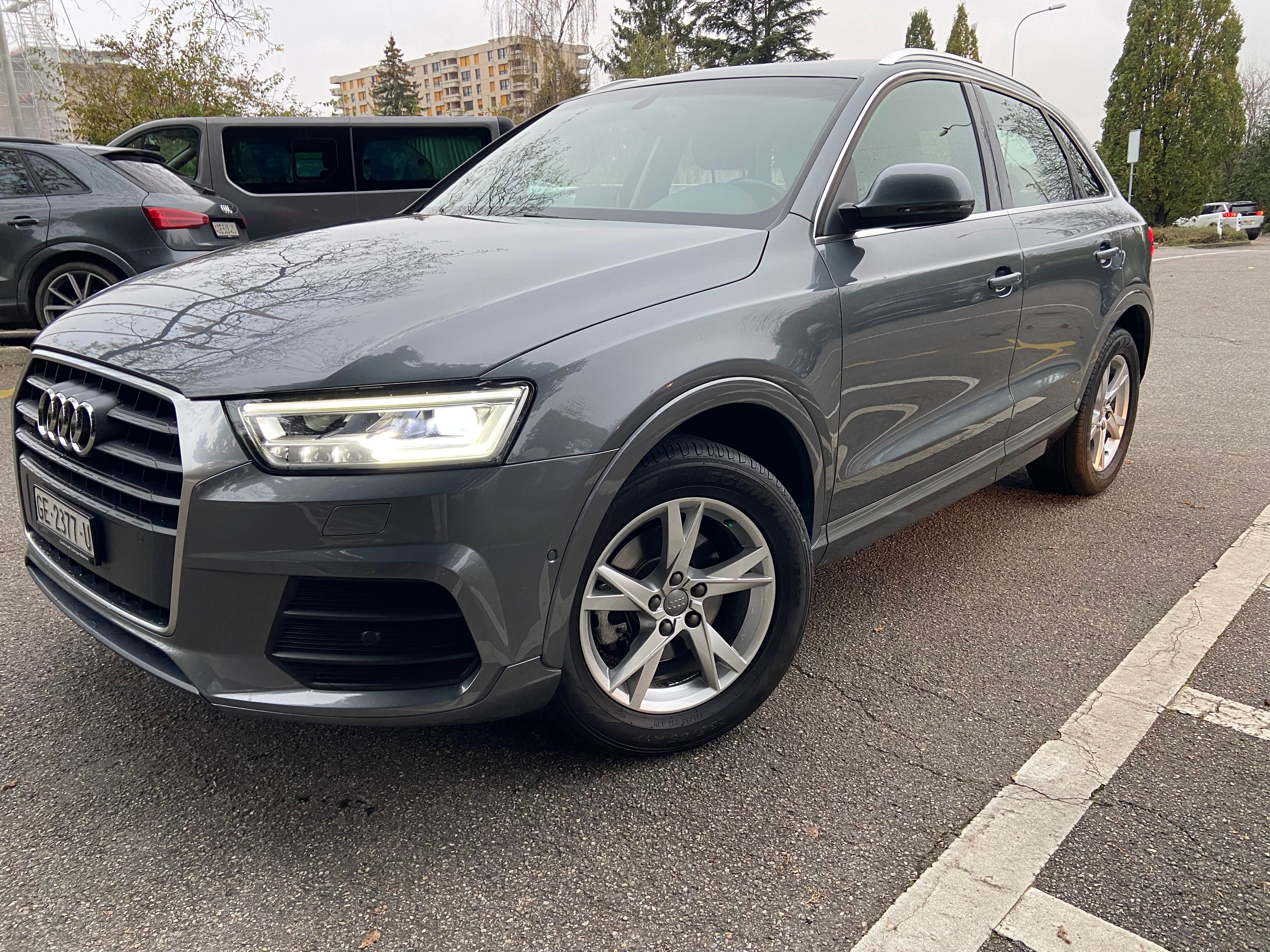 AUDI Q3 2.0 TFSI sport quattro S-tronic