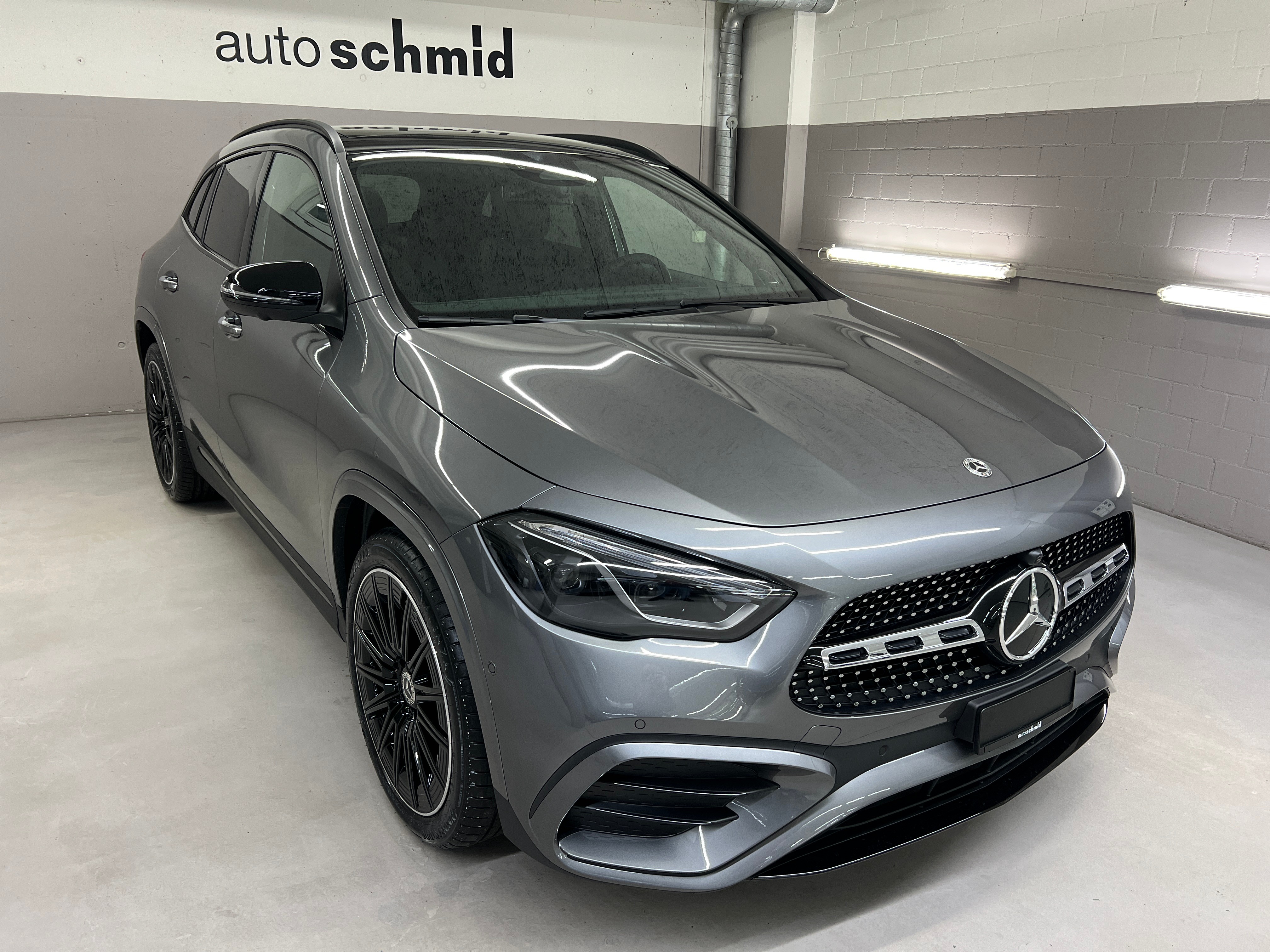 MERCEDES-BENZ GLA 250 4Matic Swiss Star