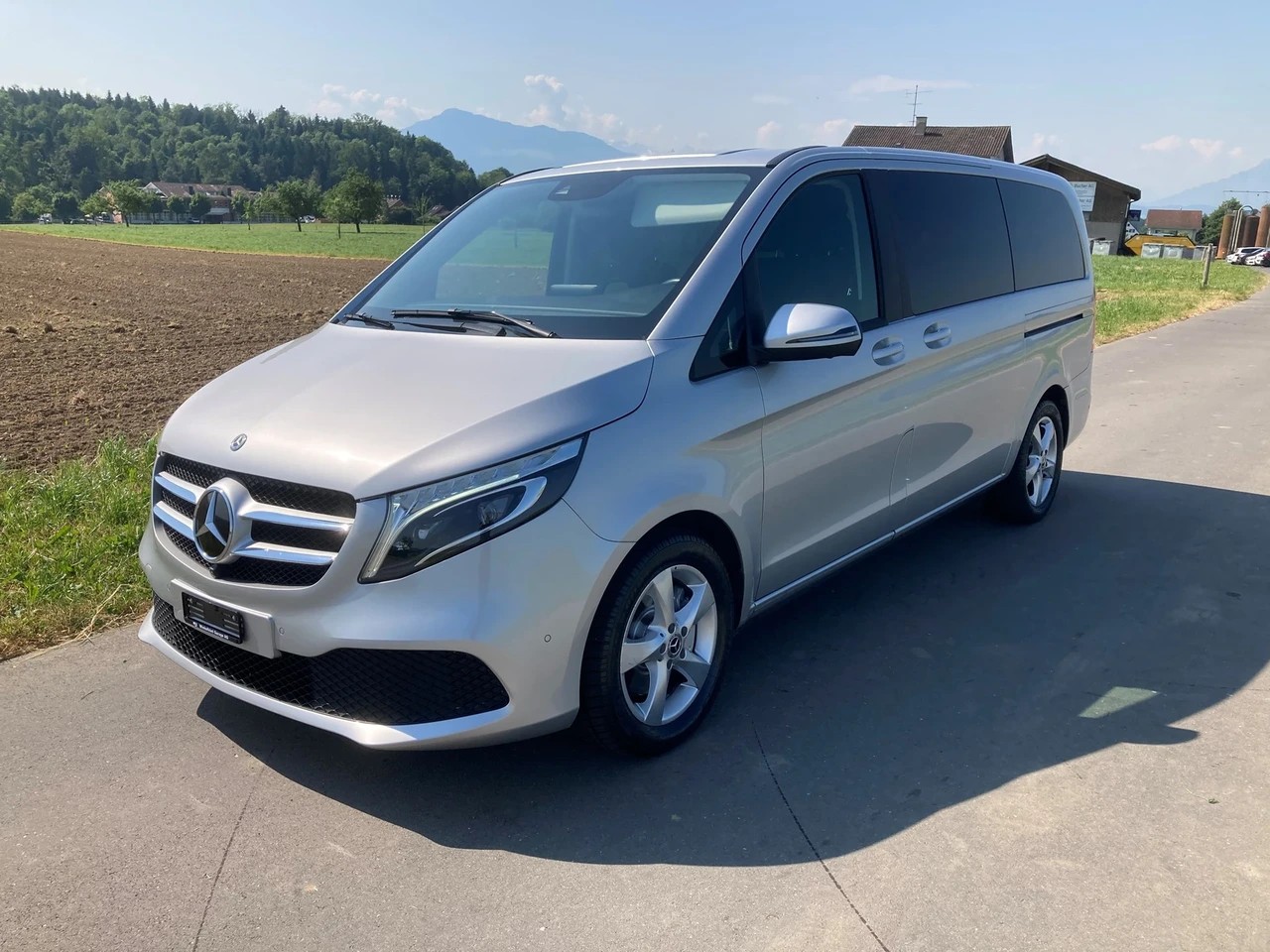 MERCEDES-BENZ V 220 d Trend lang 9G-Tronic