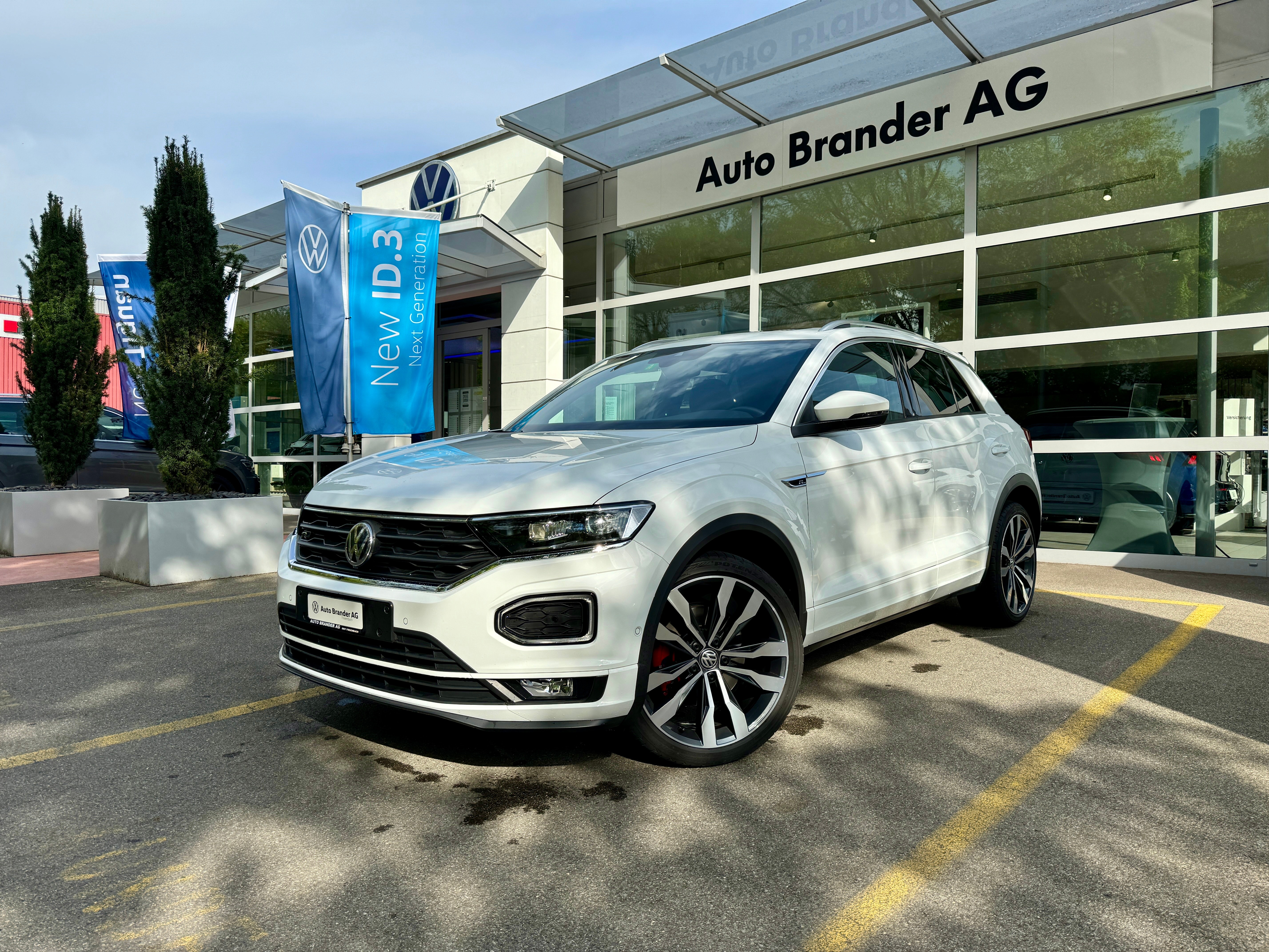 VW T-Roc 2.0 TSI Sport R-Line DSG 4Motion - CH Fahrzeug