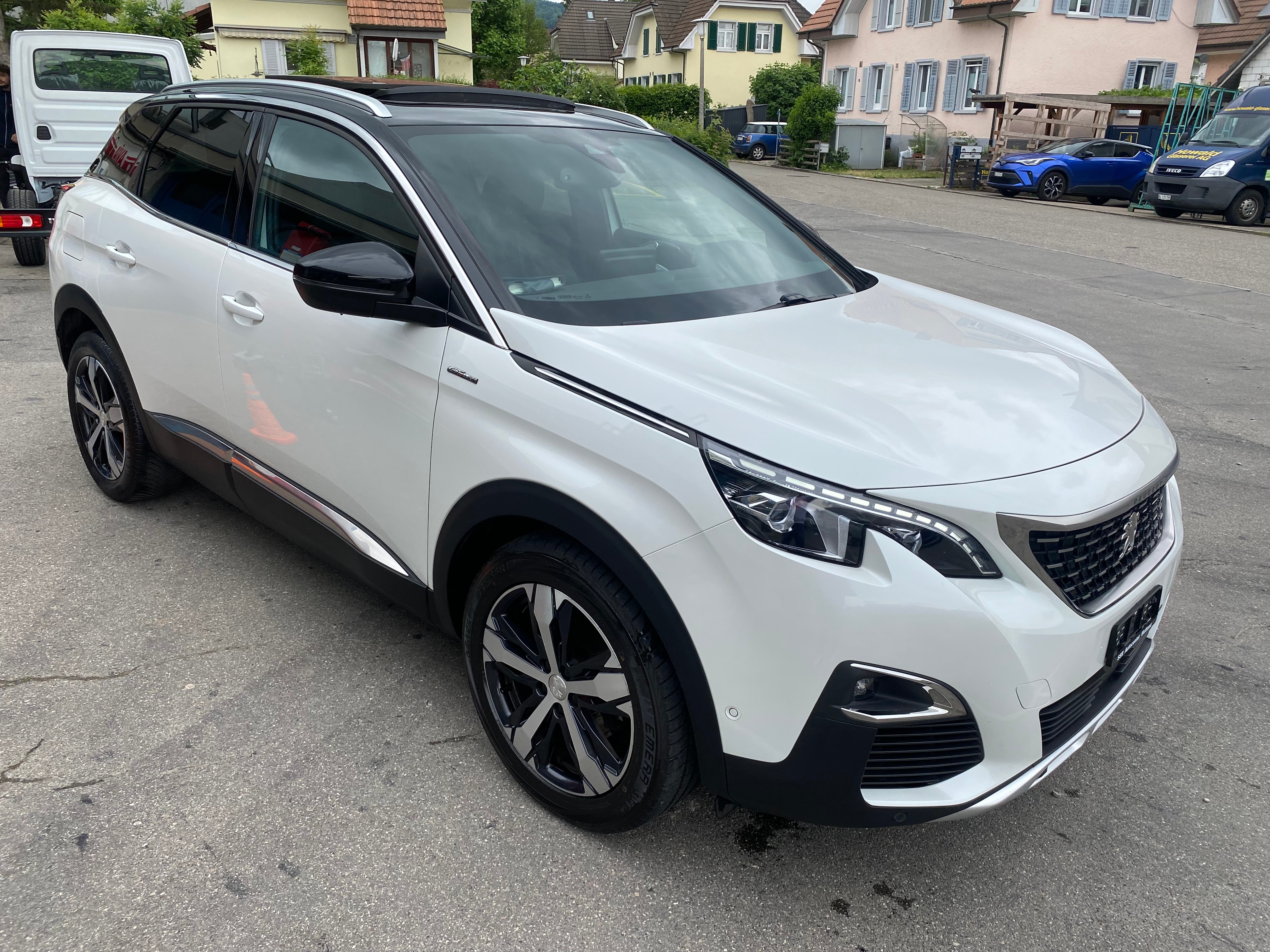 PEUGEOT 3008 1.6 THP GT Line EAT