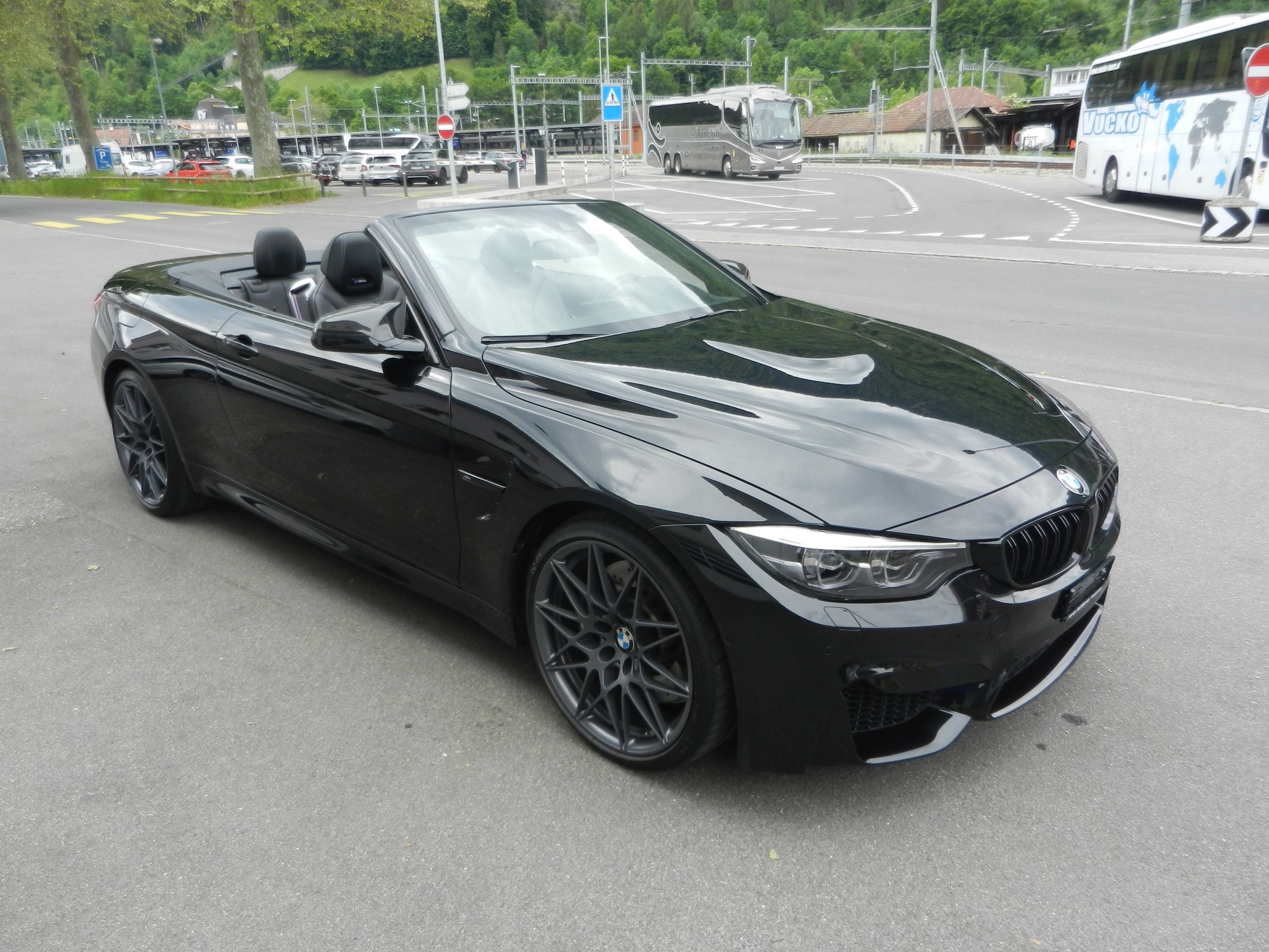 BMW M4 Cabriolet Drivelogic M Competition