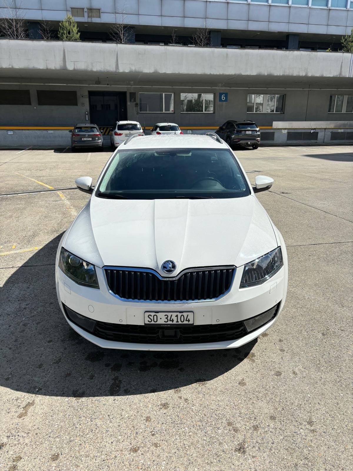 SKODA Octavia Combi 2.0 TDI Ambition 4x4 DSG