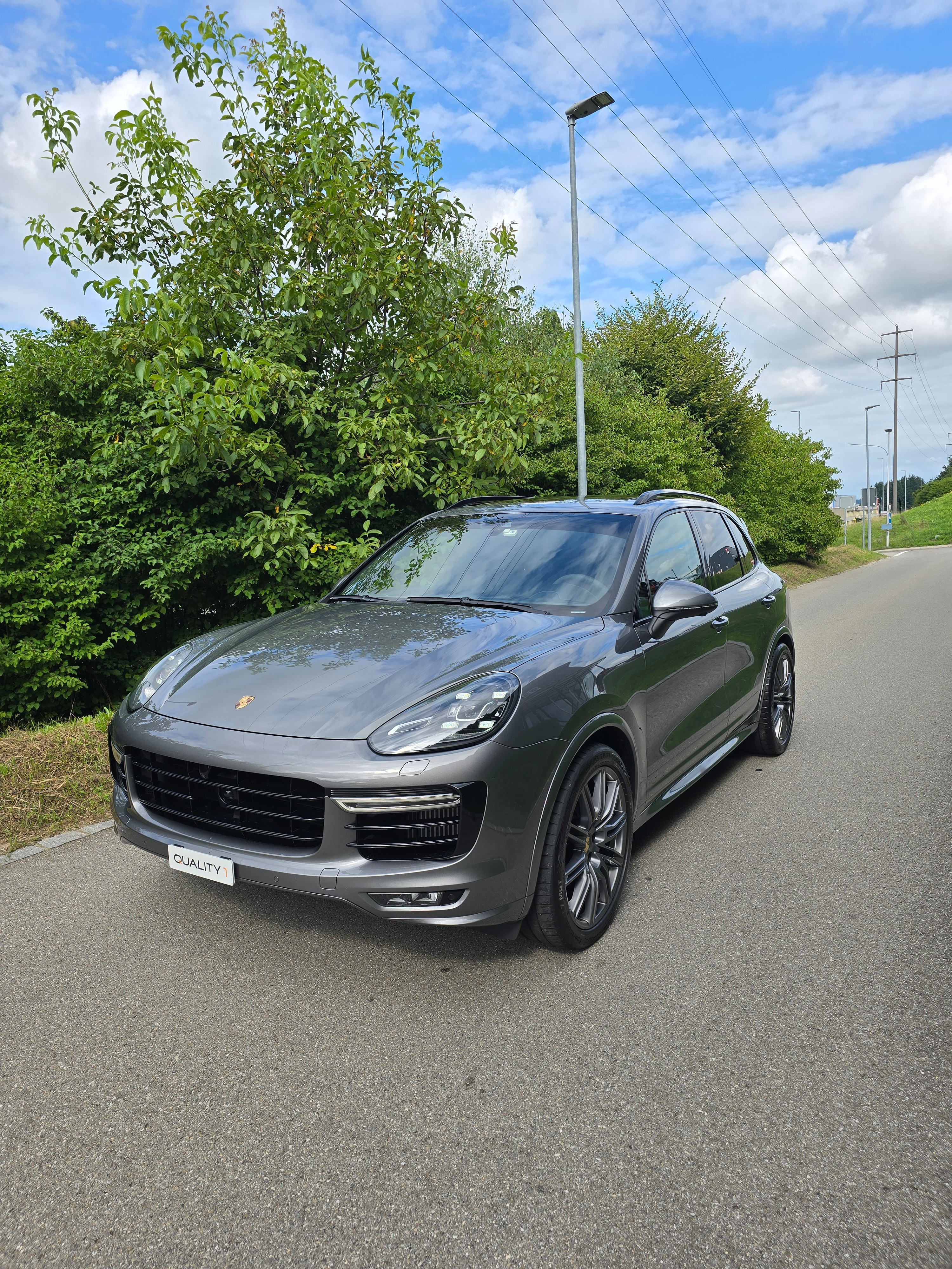 PORSCHE Cayenne GTS