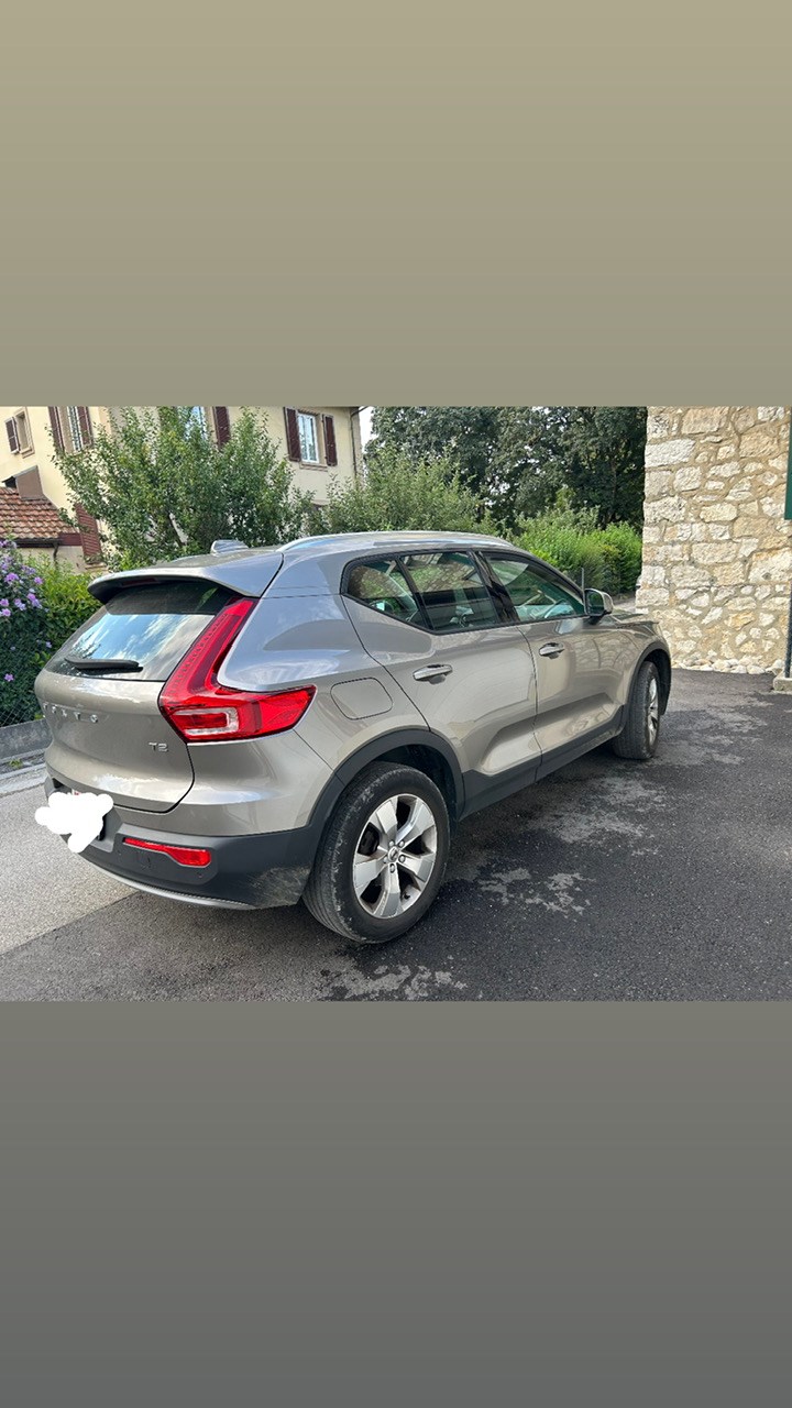 VOLVO XC40 T2 Momentum Geartronic