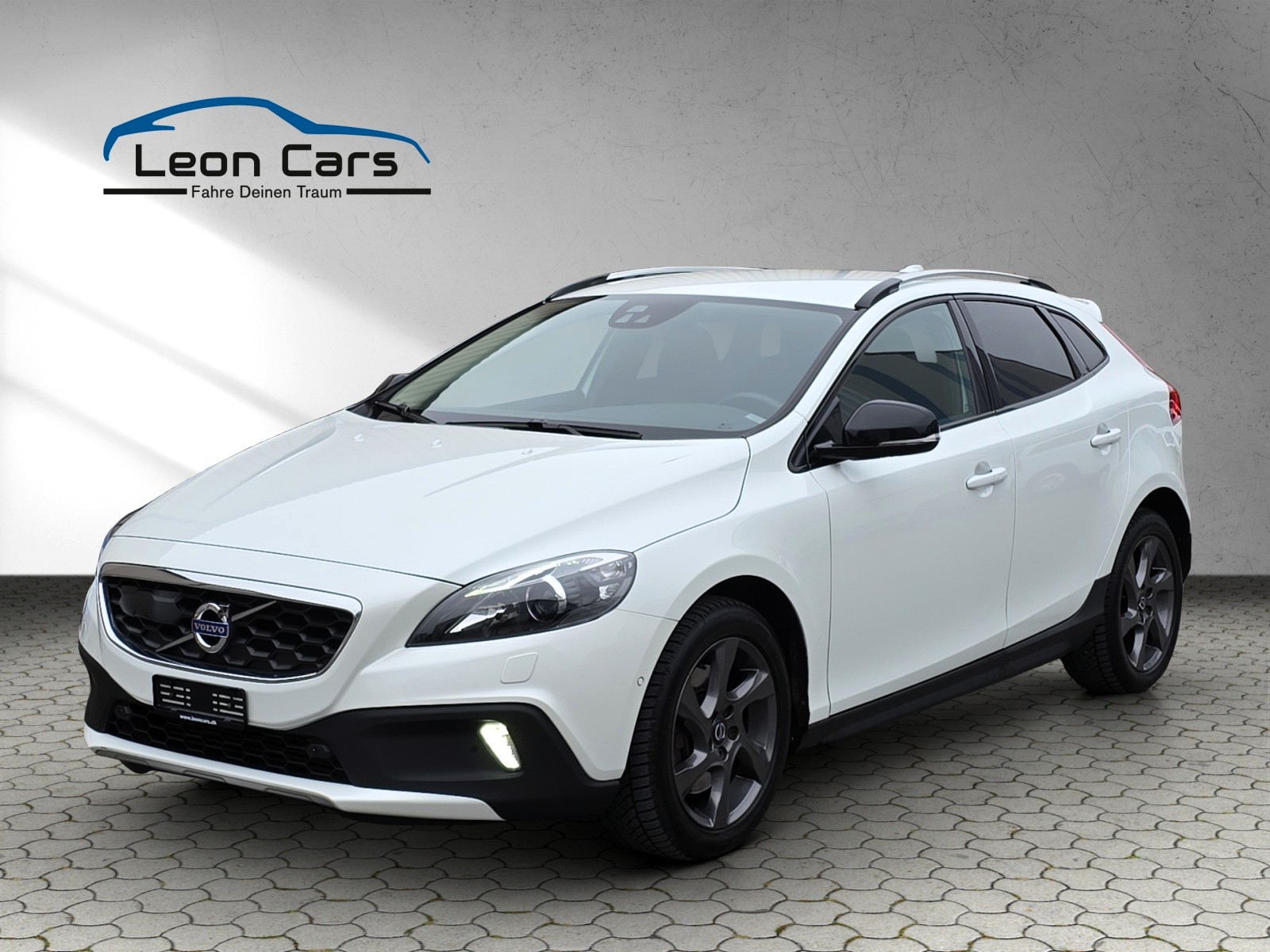 VOLVO V40 Cross Country T4 2.0 AWD Summum Geartronic