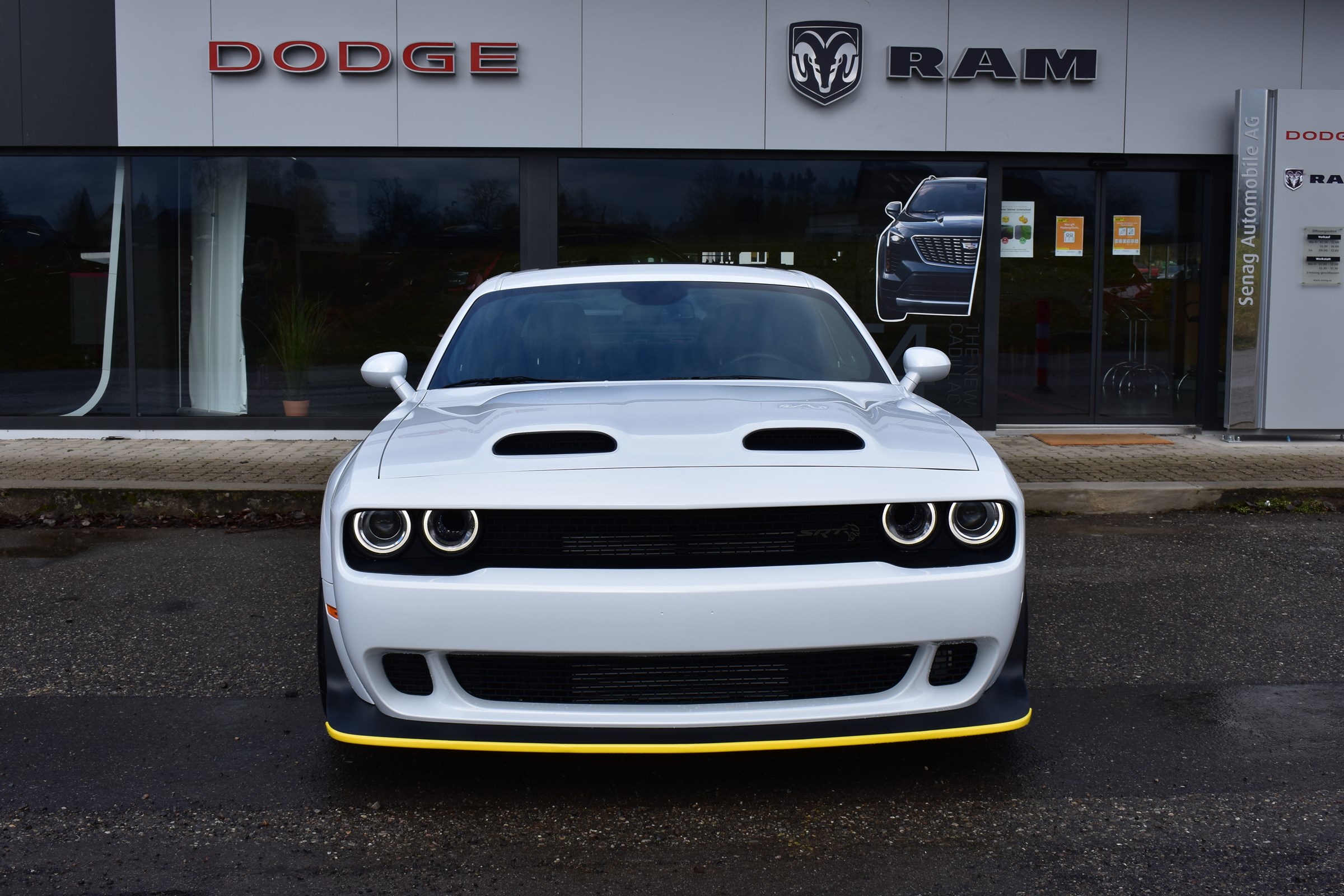 DODGE Challenger Super Stock/ Redeye