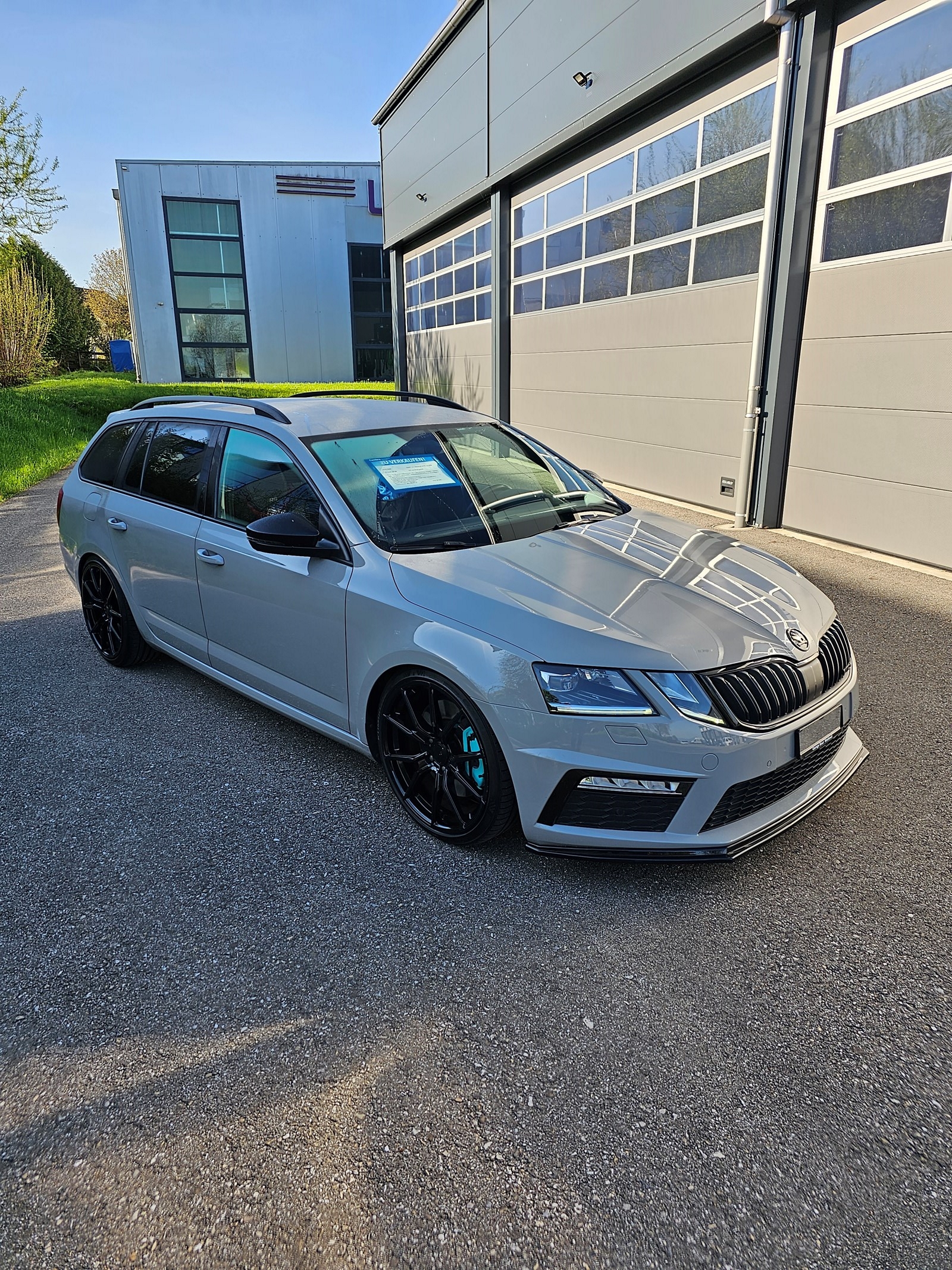 SKODA Octavia Combi 2.0 TSI RS DSG