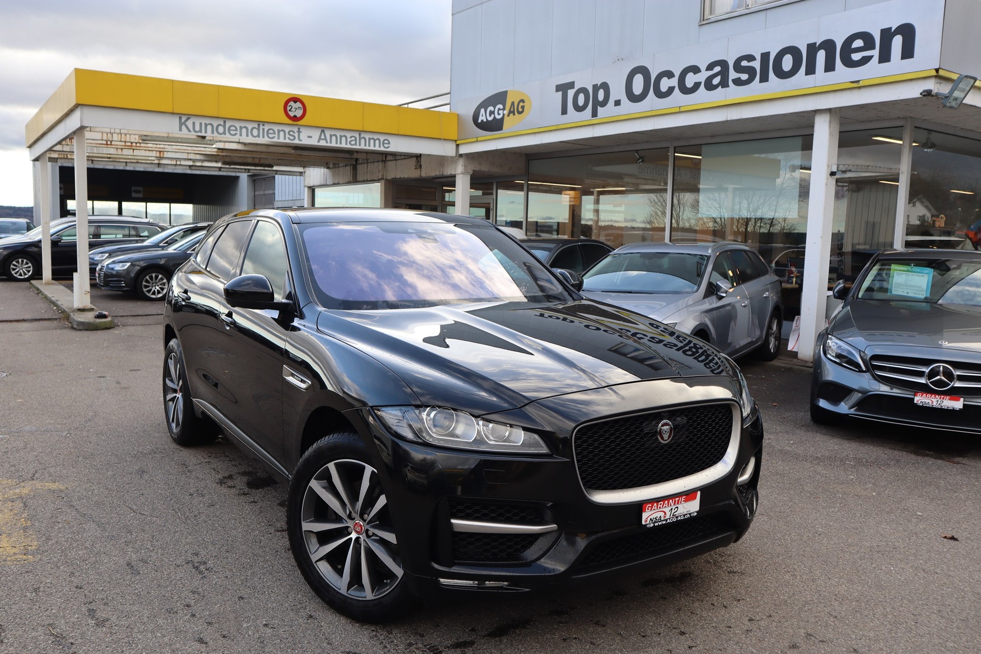 JAGUAR F-Pace 3.0 TD R-Sport AWD Automatik ** Voll-Leder Ausstattung ** Panorama Glasdach ** RF-Kamera-360°