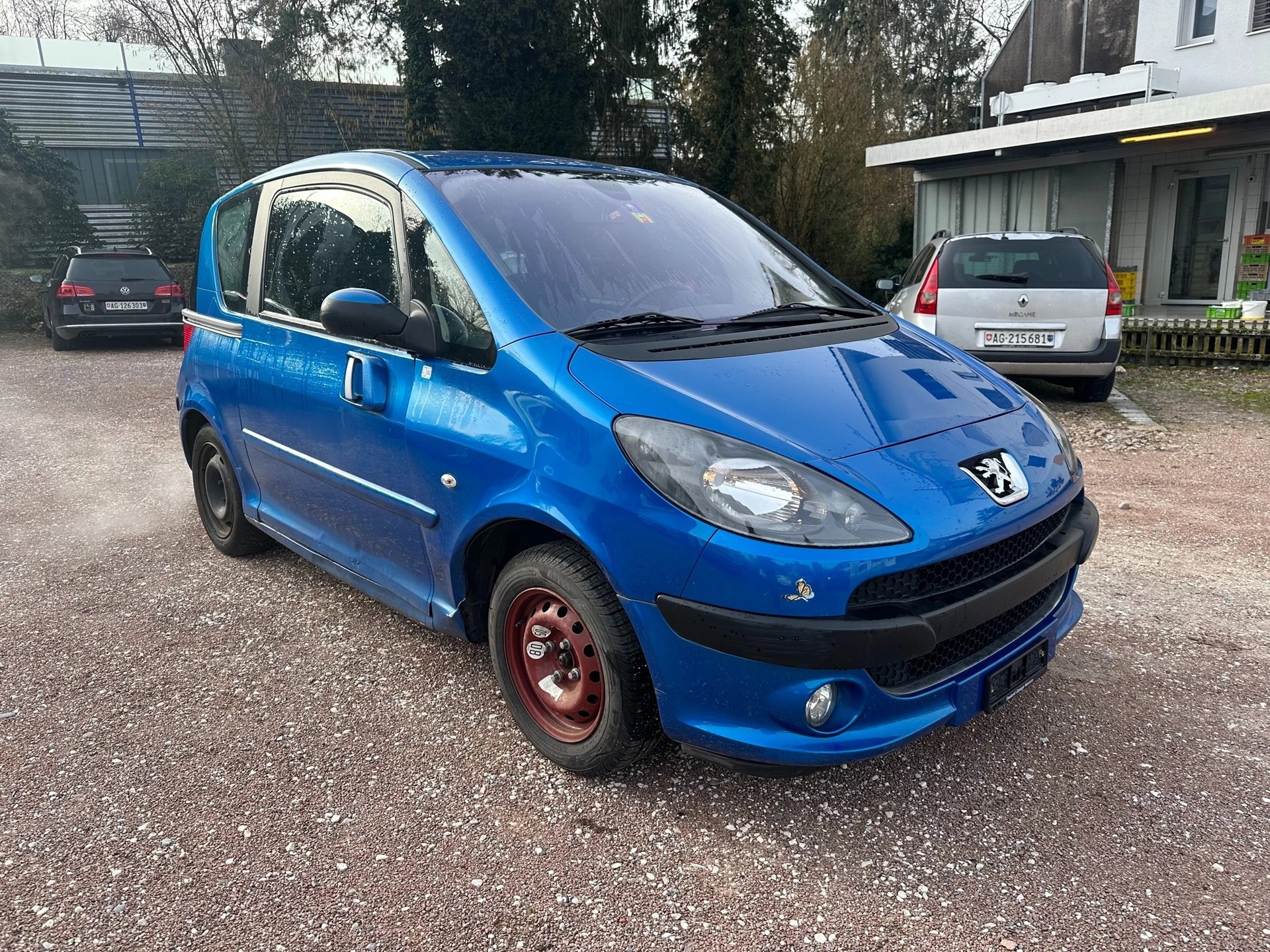 PEUGEOT 1007 1.4 HDI Trendy