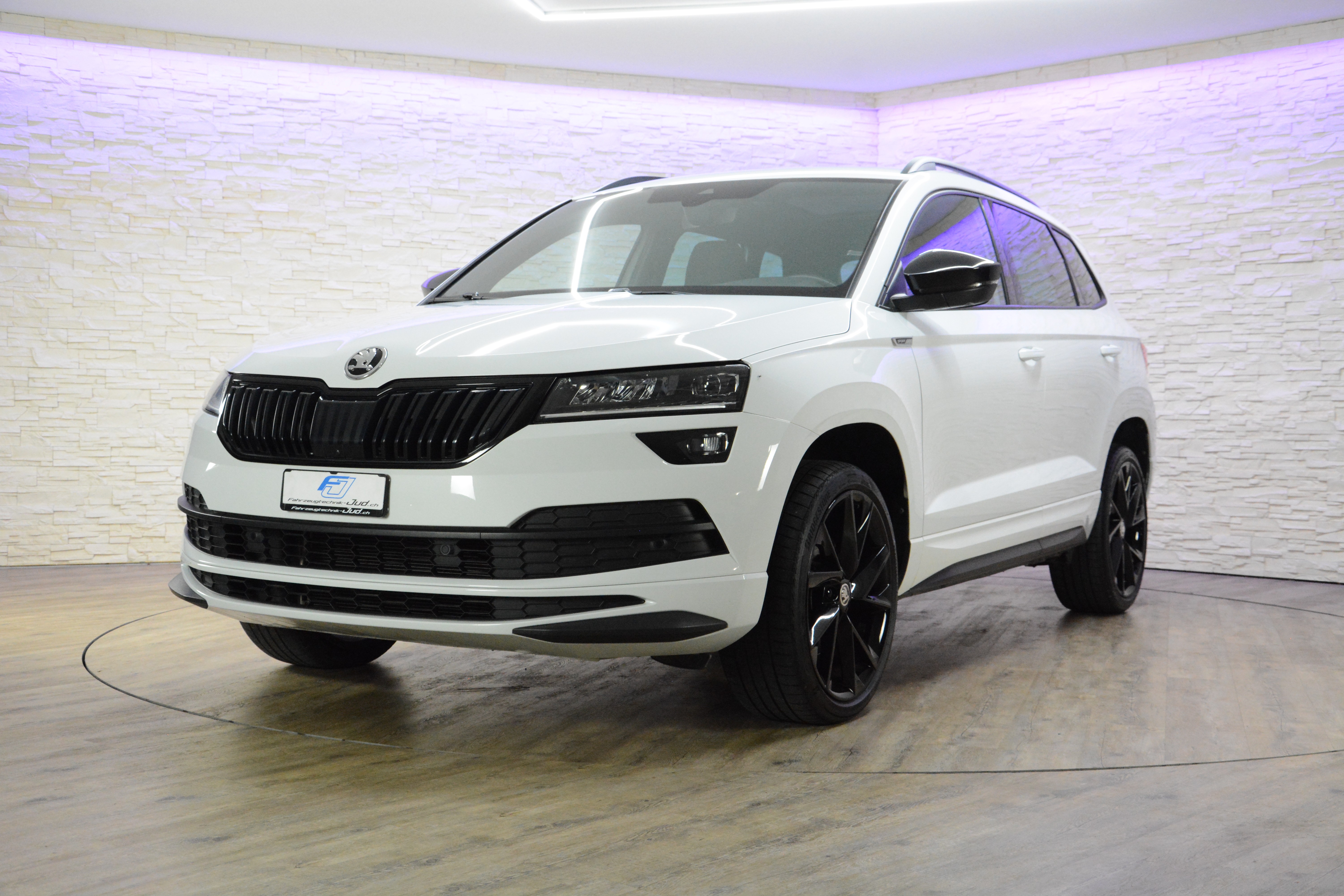 SKODA Karoq 1.5 TSI SportLine DSG