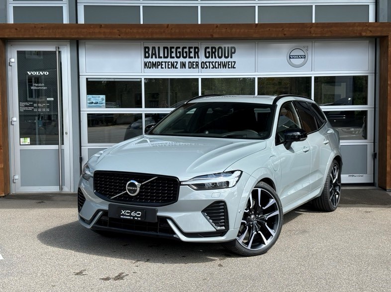 VOLVO XC60 2.0 T8 TE Ultra Dark eAWD