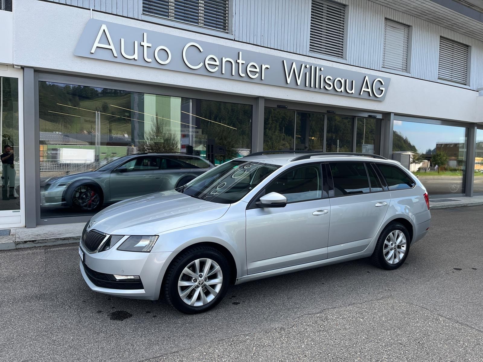 SKODA Octavia Combi 2.0 TDI Ambition 4x4